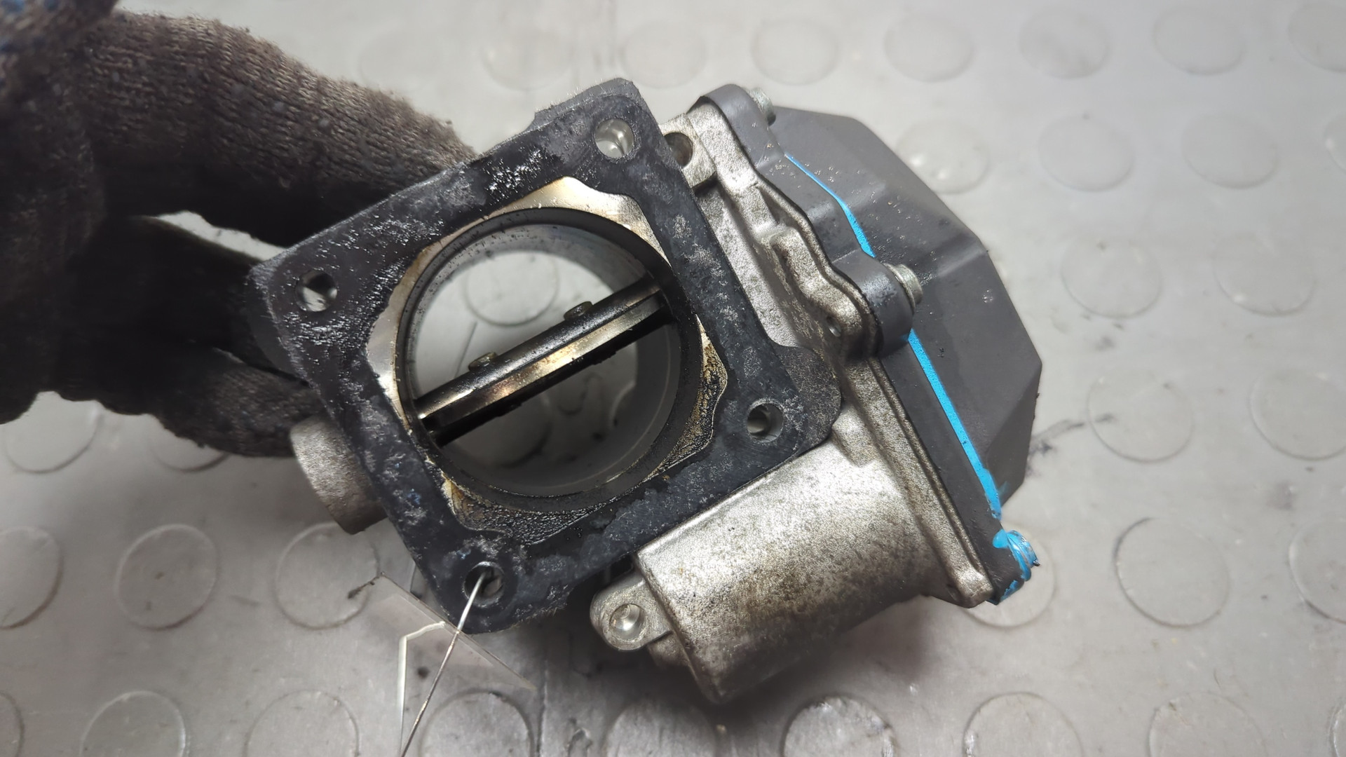 Заслонка дроссельная электрическая