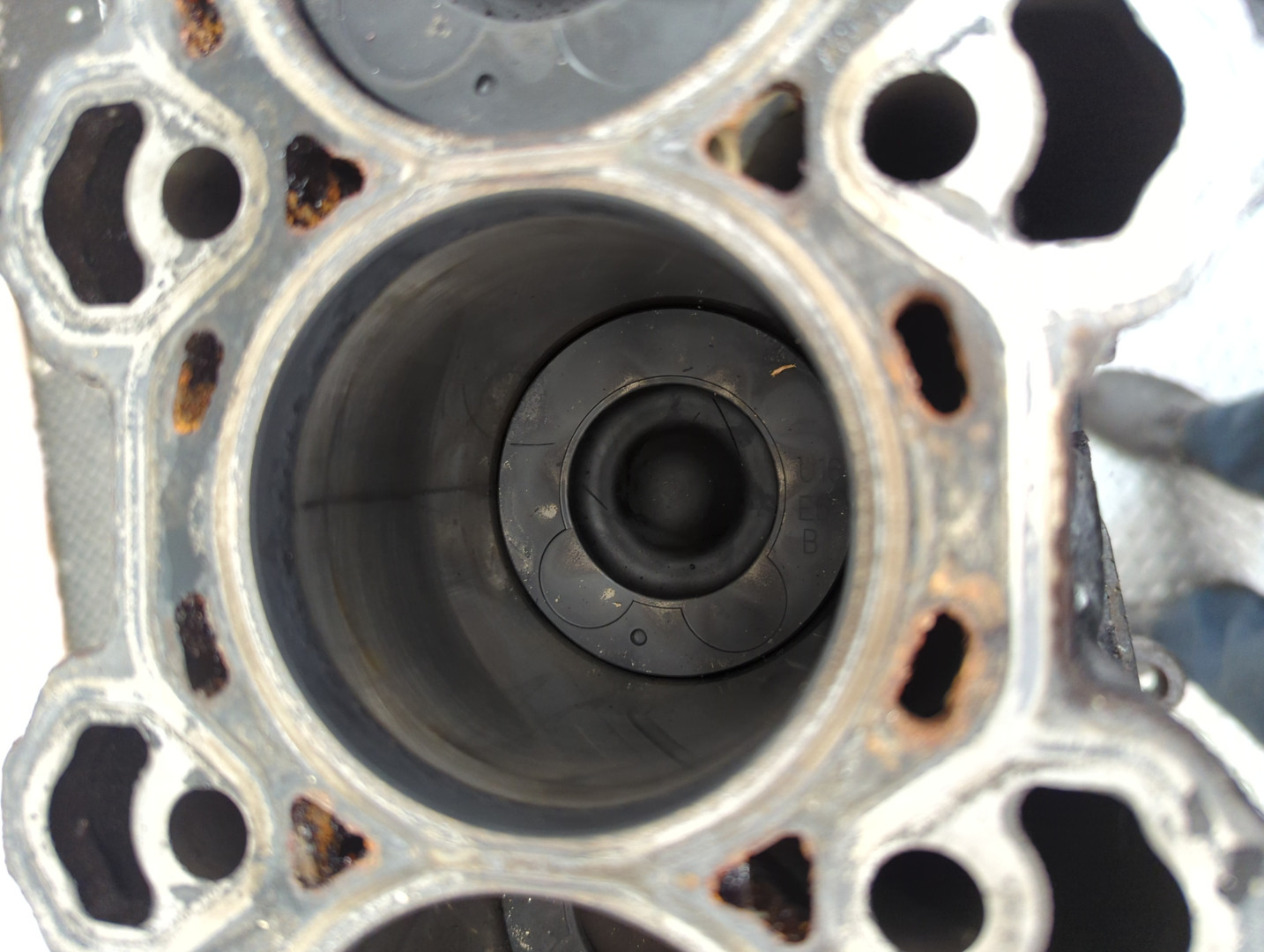 Блок двигателя