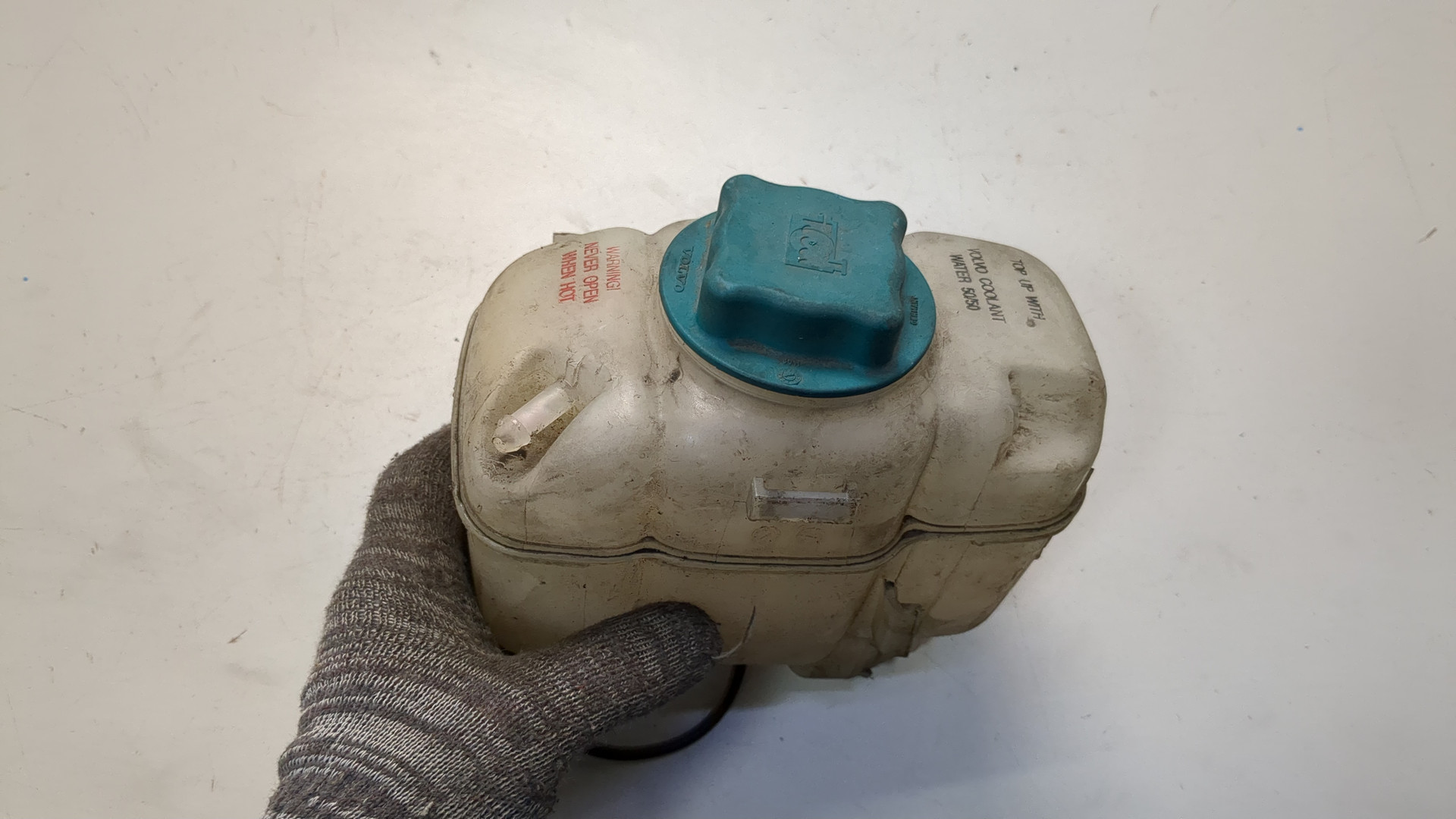 Бачок расширительный