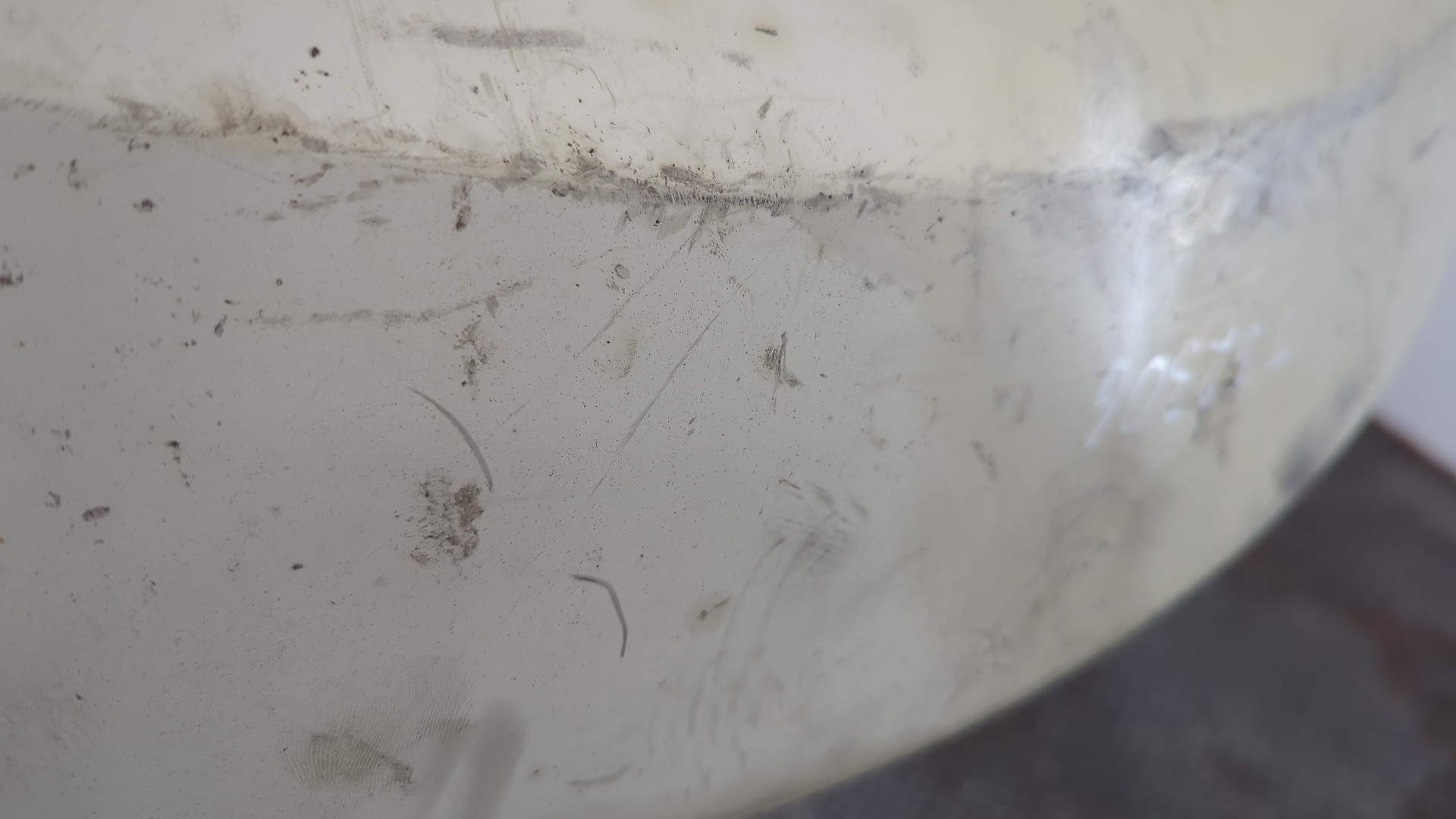 Накладка заднего крыла левого