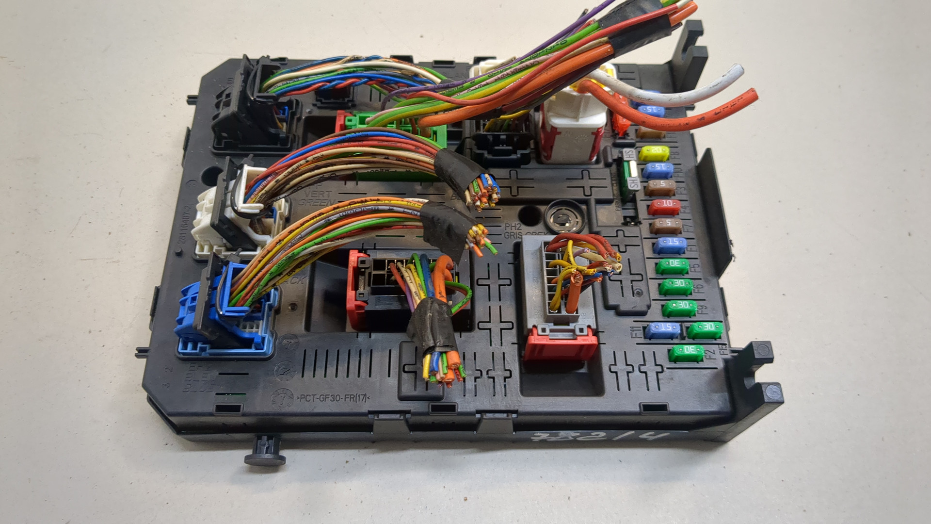 Блок предохранителей