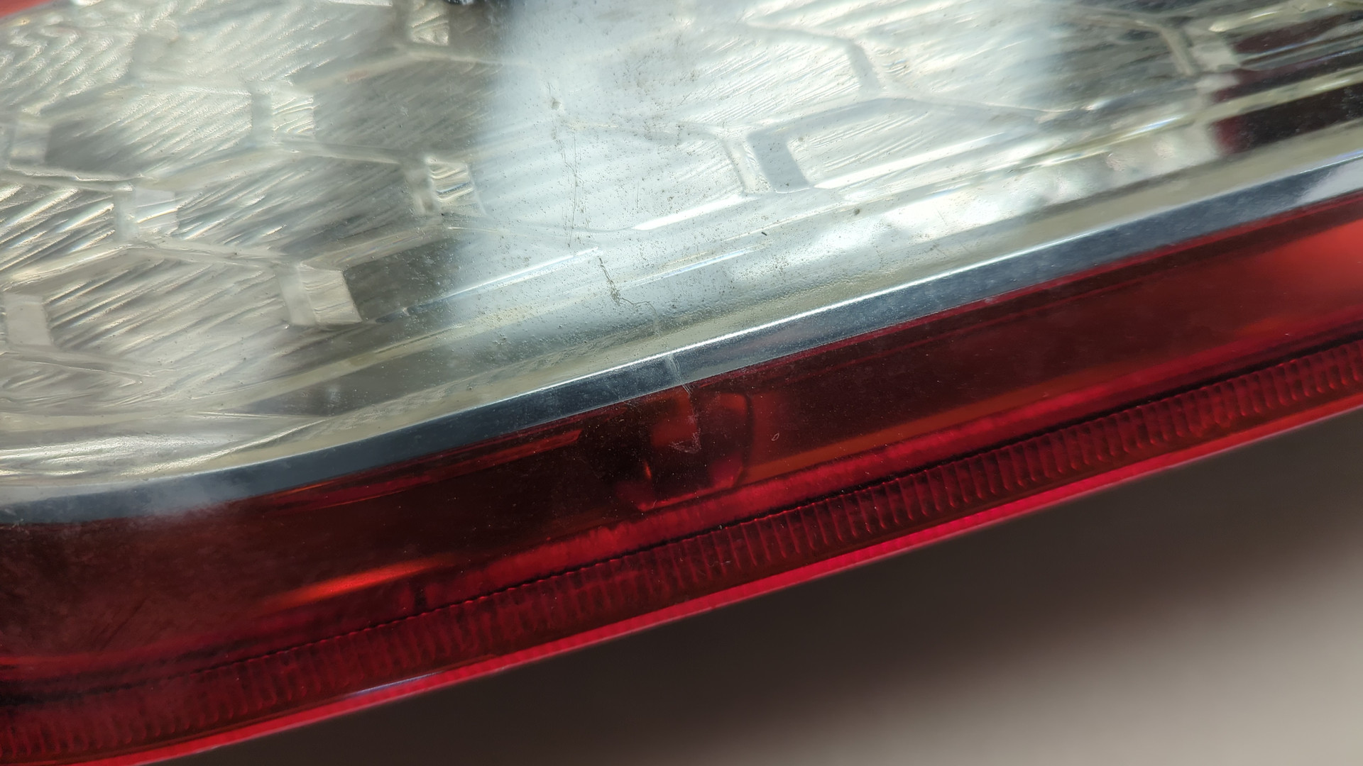 Фонарь задний правый