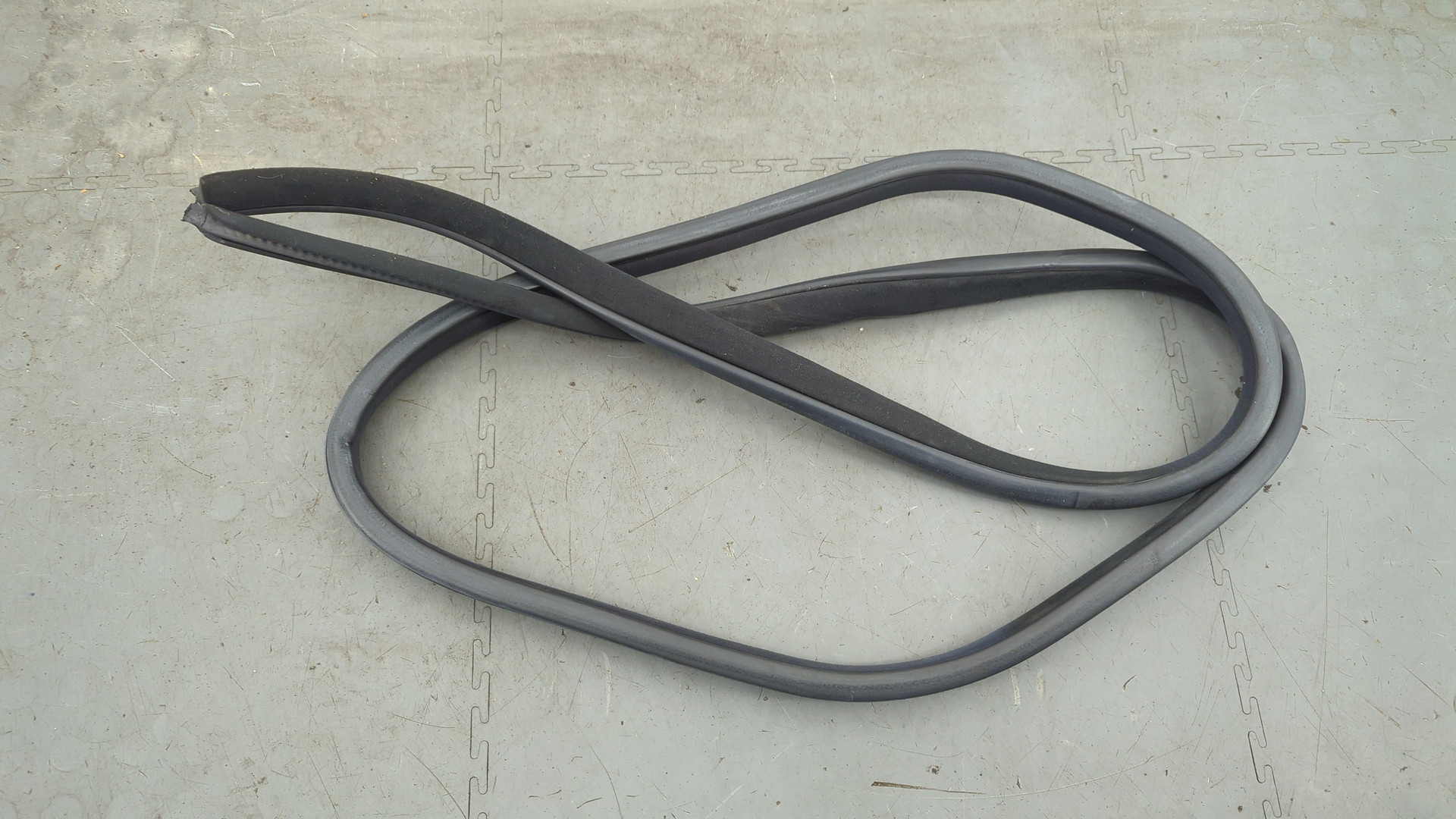 Уплотнитель