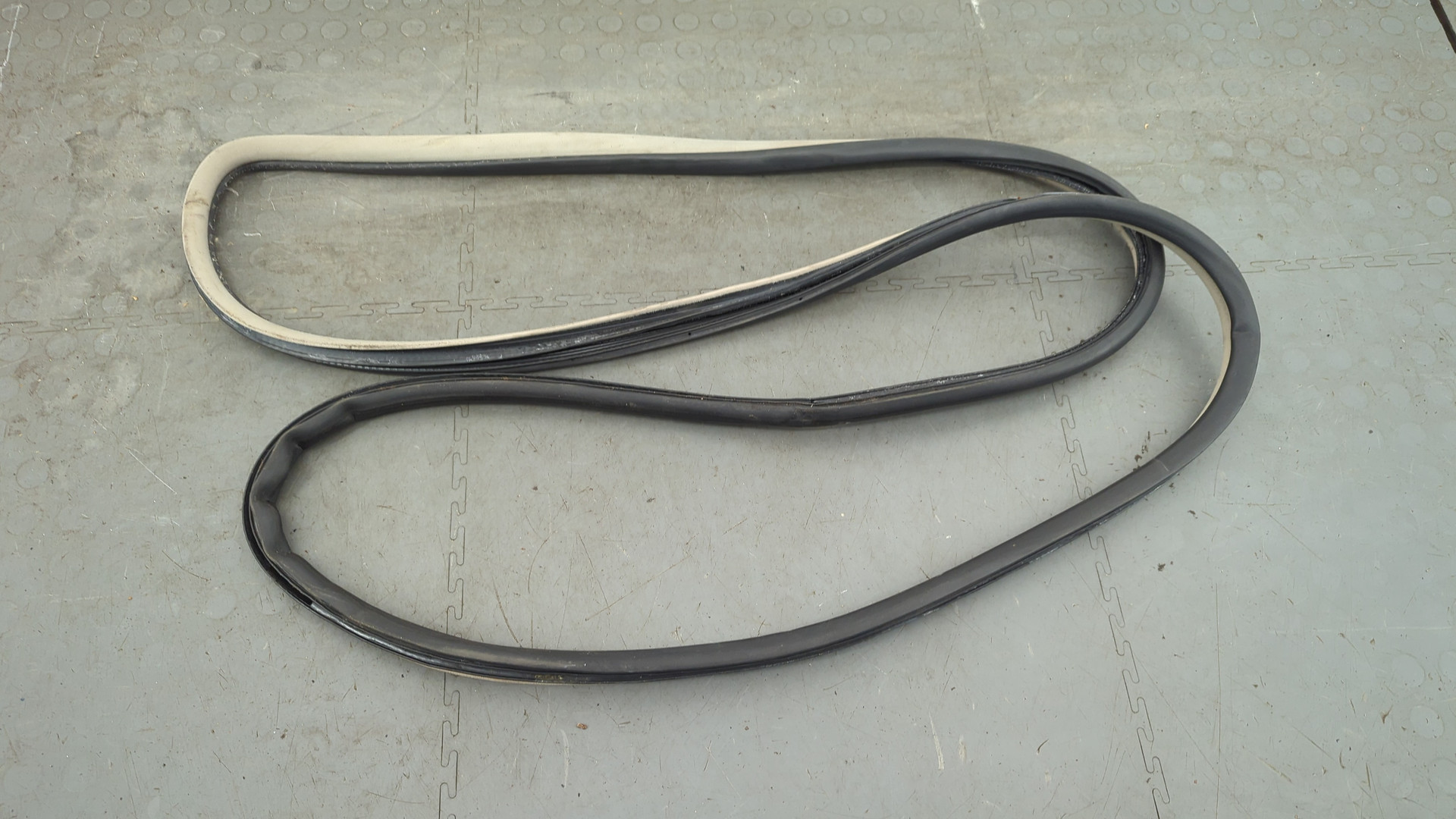 Уплотнитель