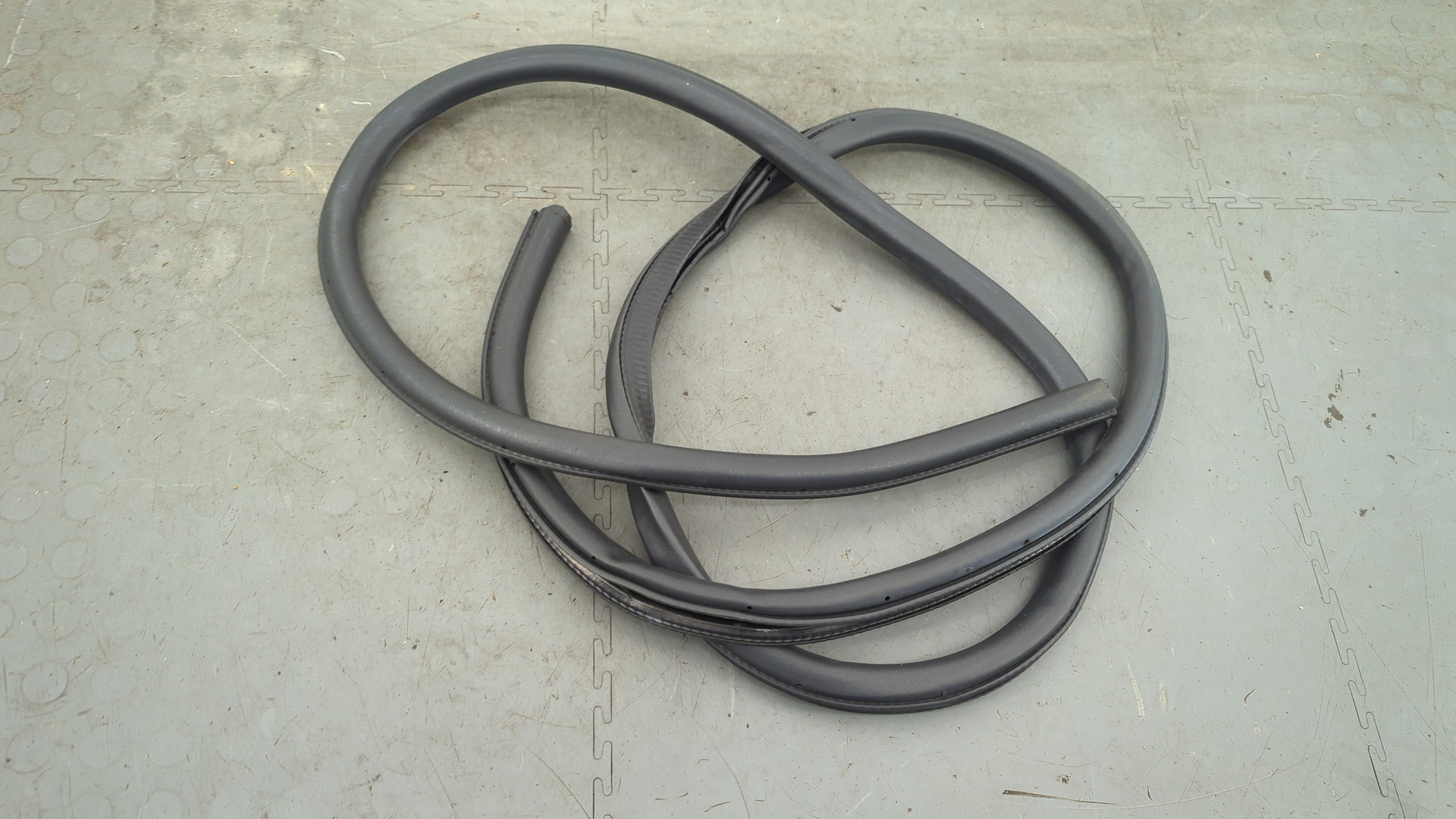 Уплотнитель