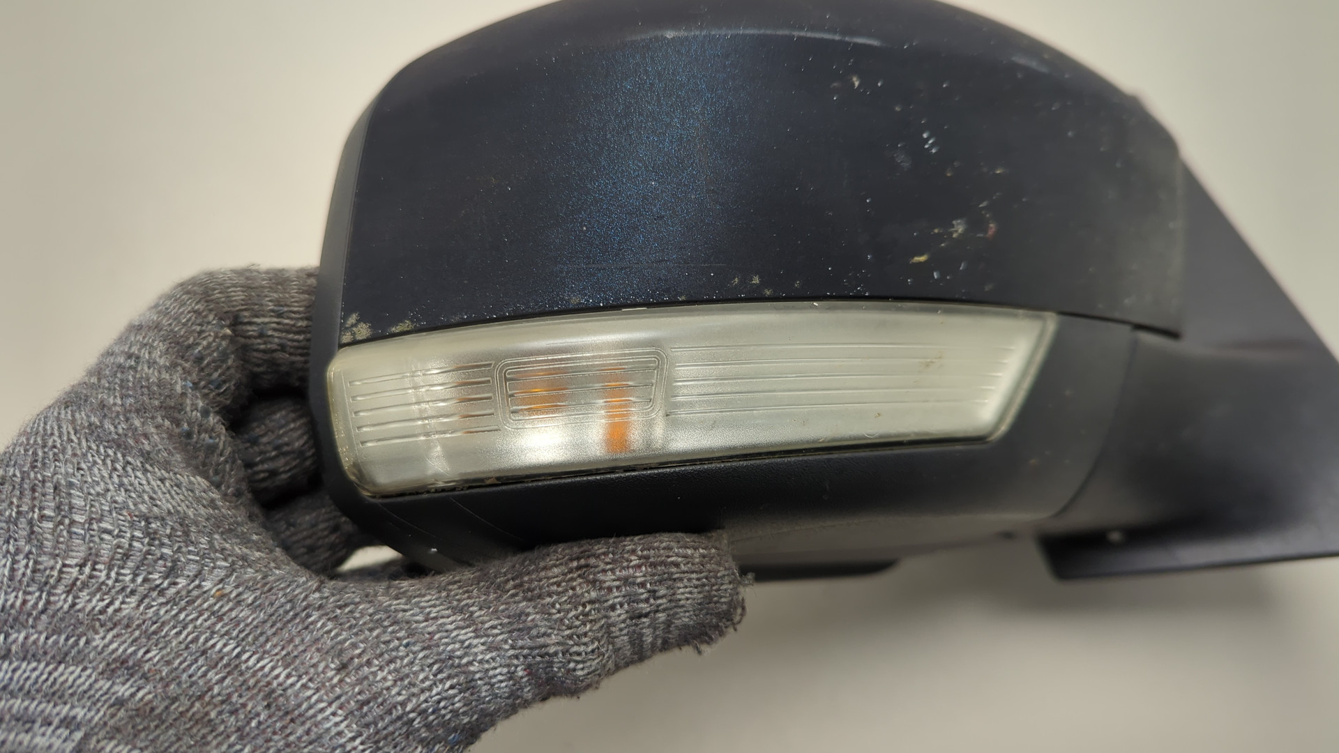 Зеркало правое электрическое