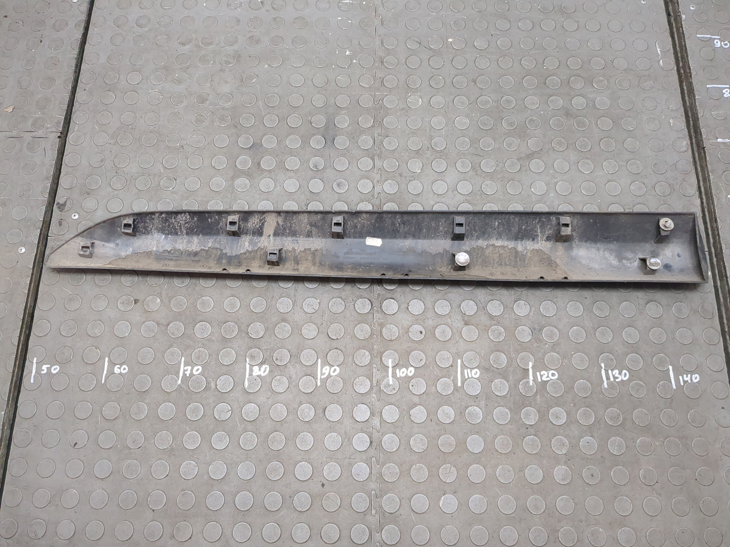 Молдинг двери