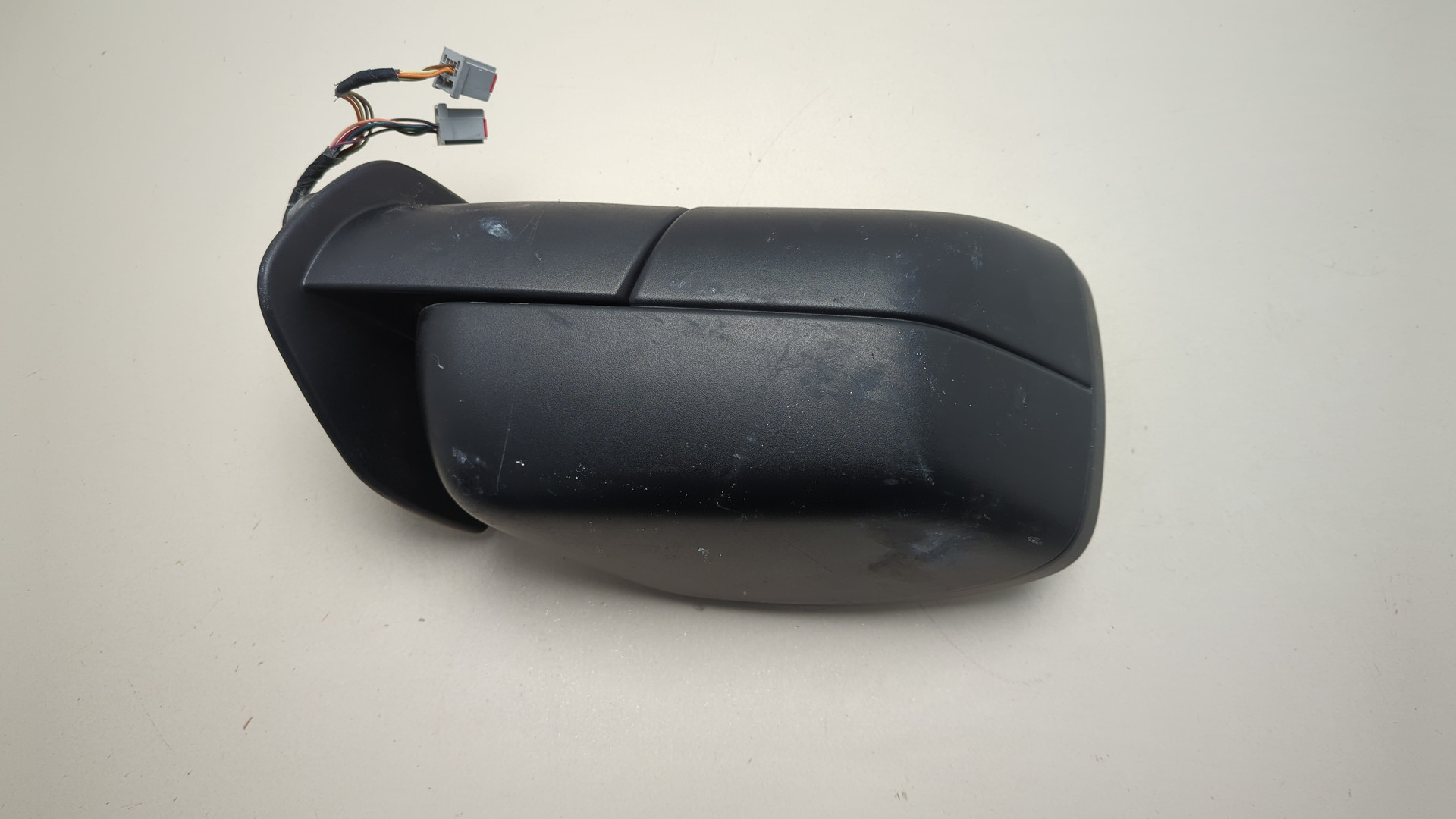 Зеркало правое электрическое