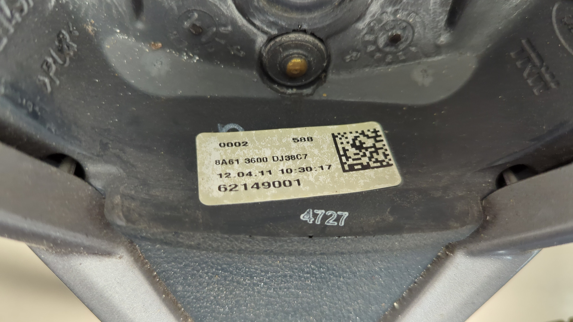 Рулевое колесо (руль)