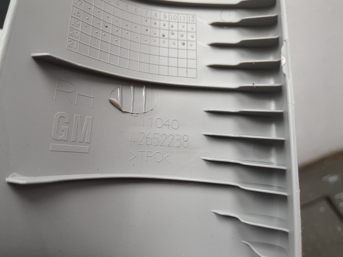 Обшивка стойки