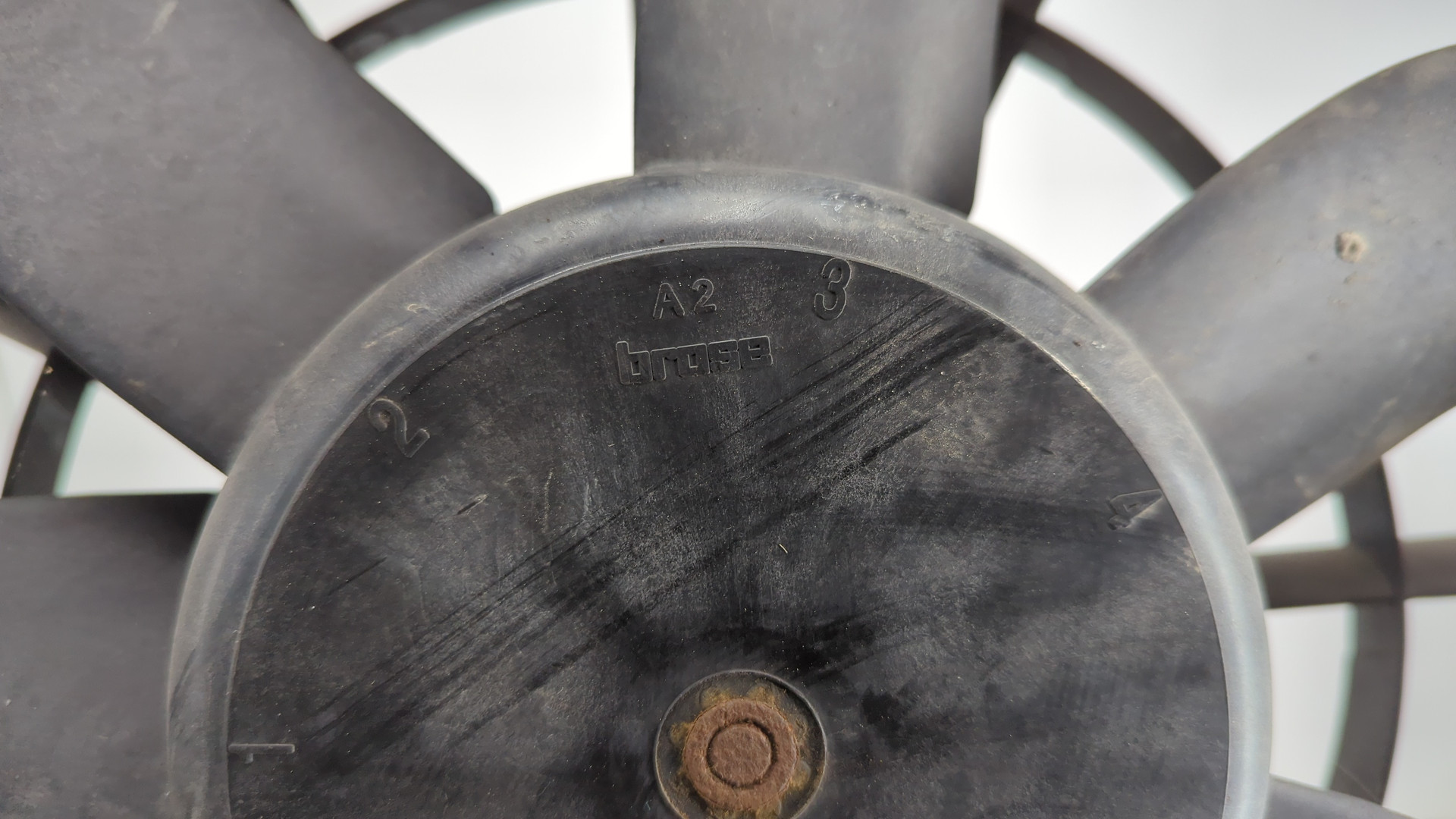 Вентилятор радиатора