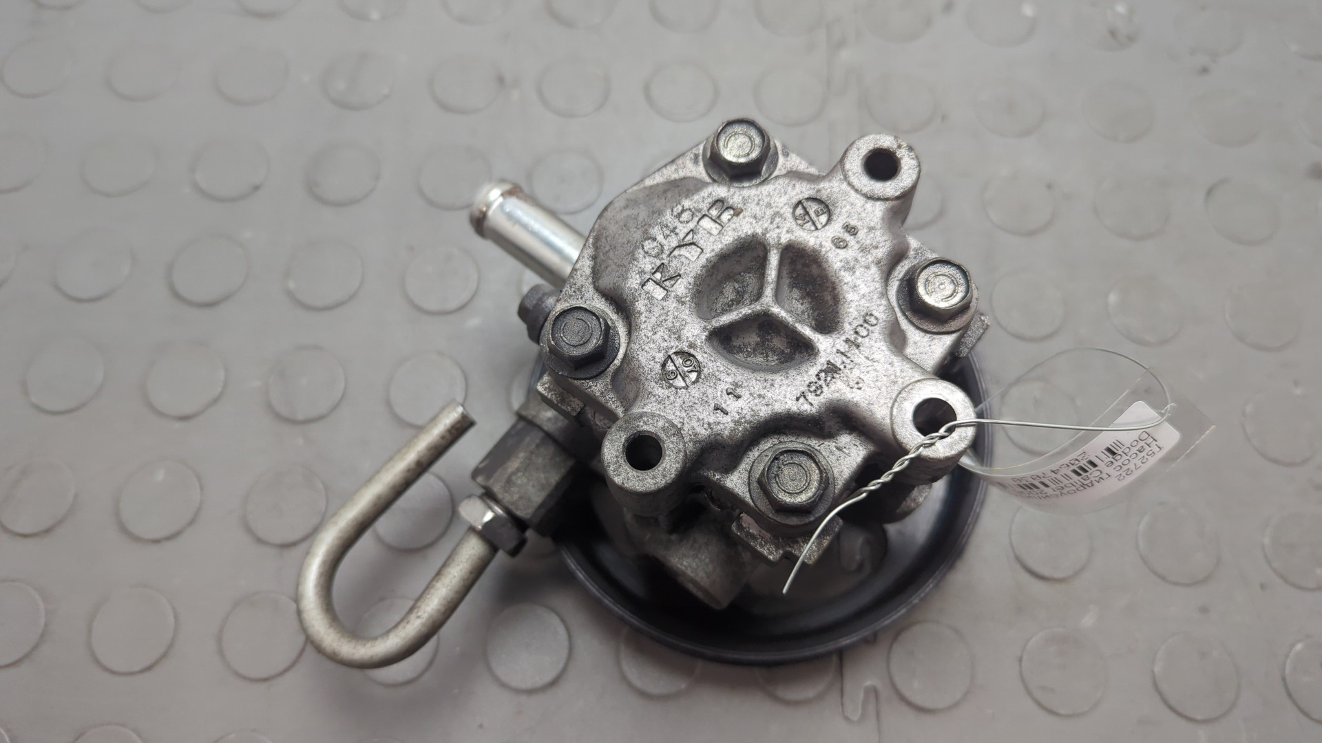 Насос ГУР (гидроусилитель руля)