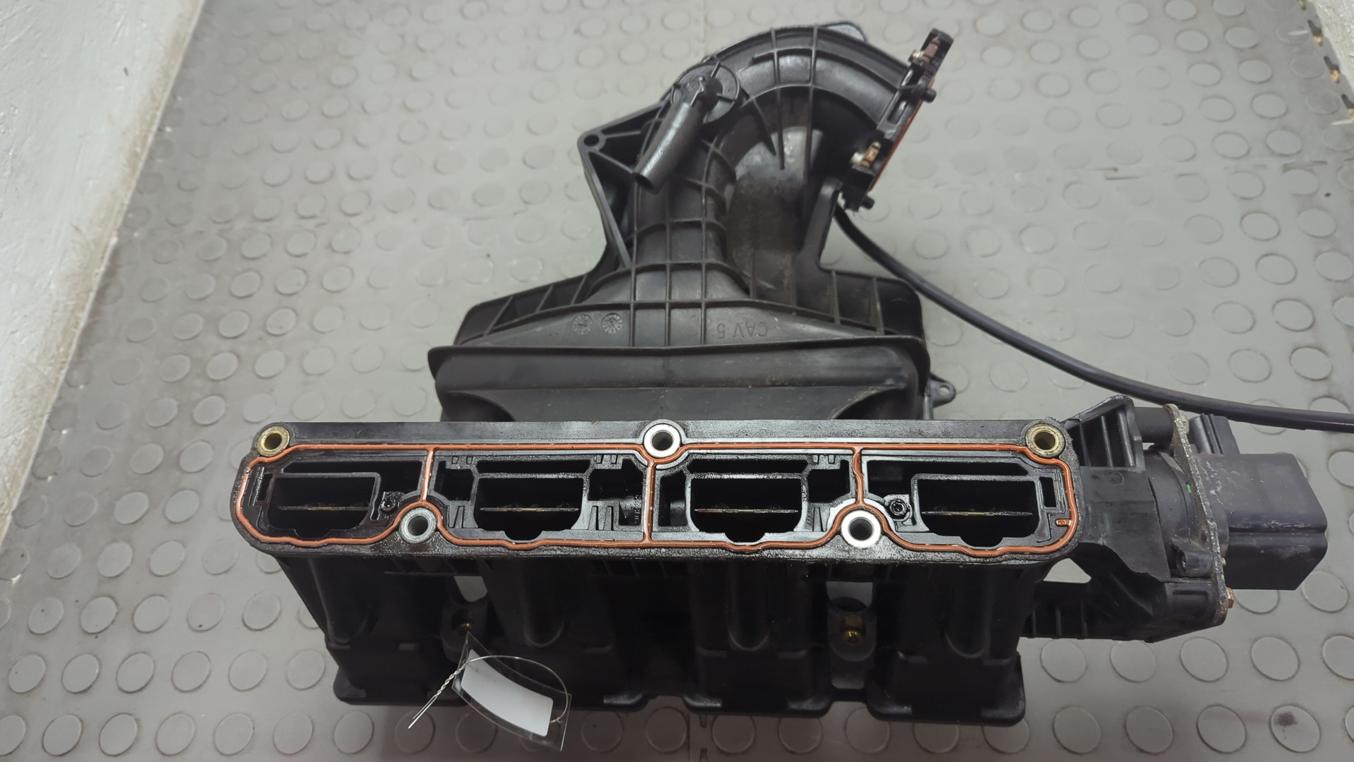 Коллектор впускной