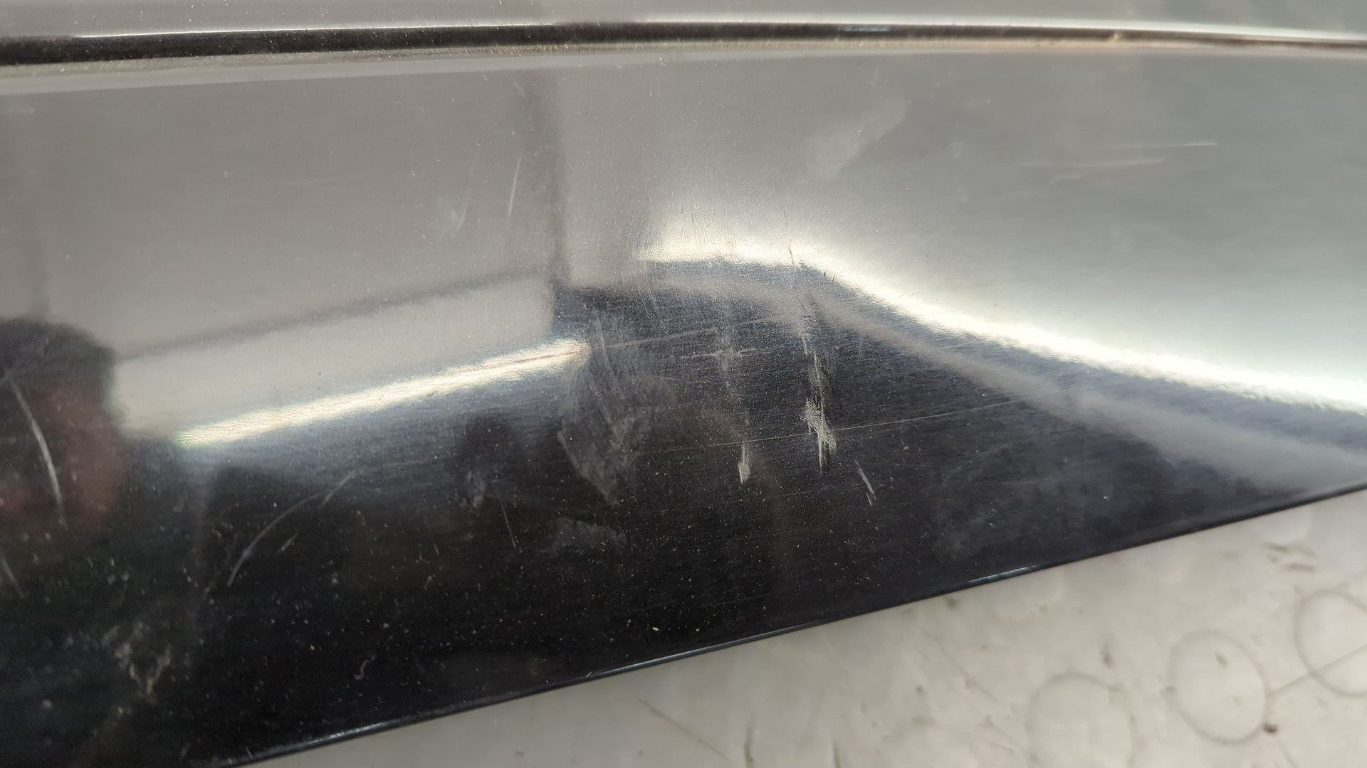 Дверь багажника нижняя (борт)