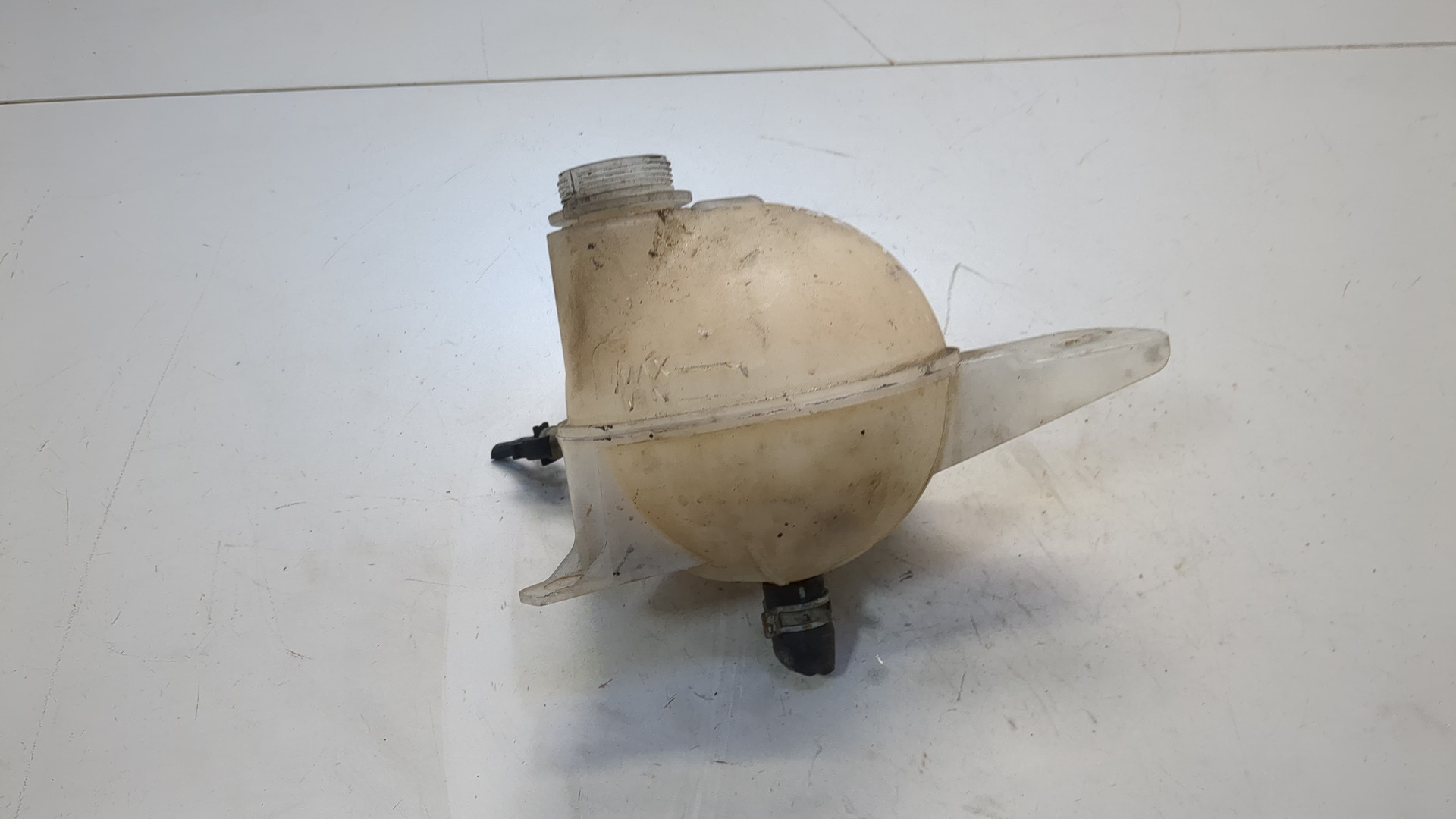 Бачок расширительный