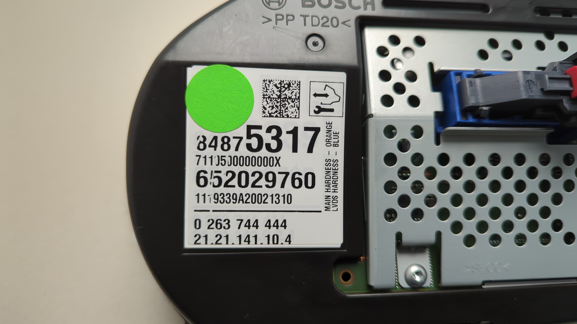 Панель приборов