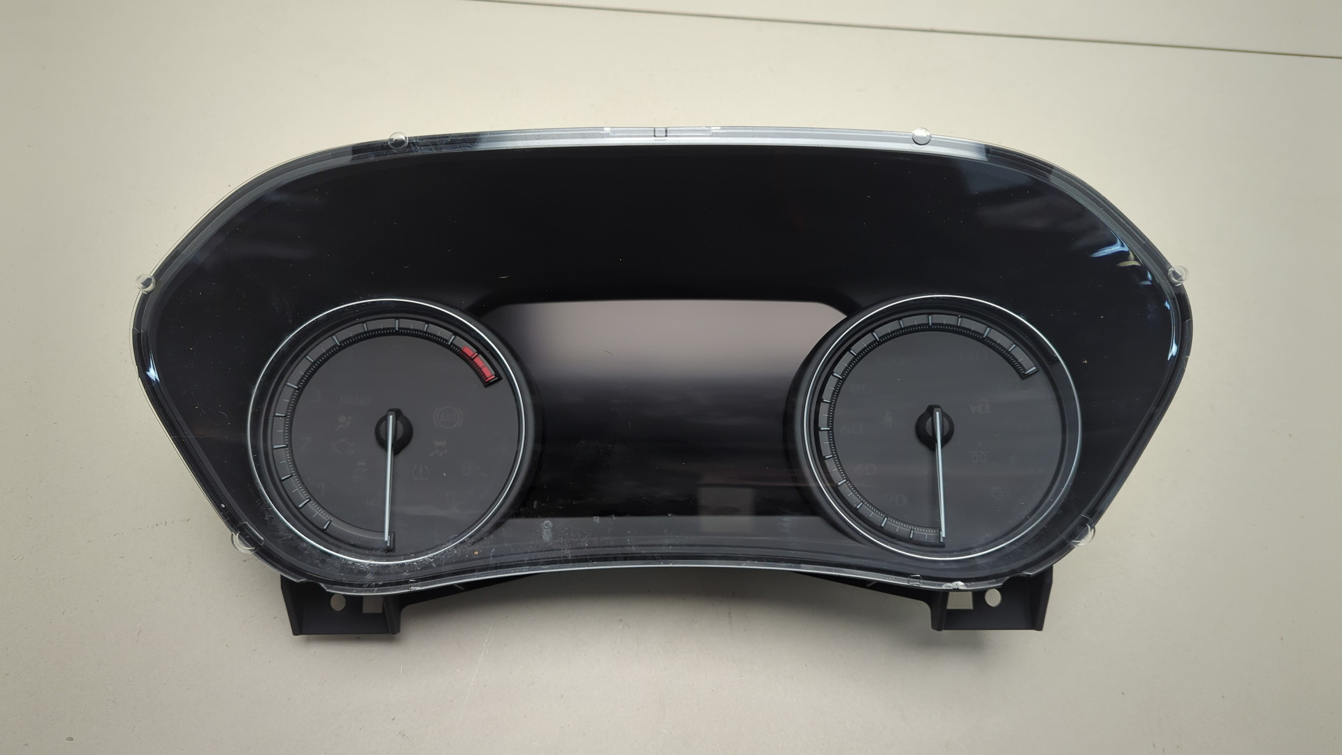 Панель приборов