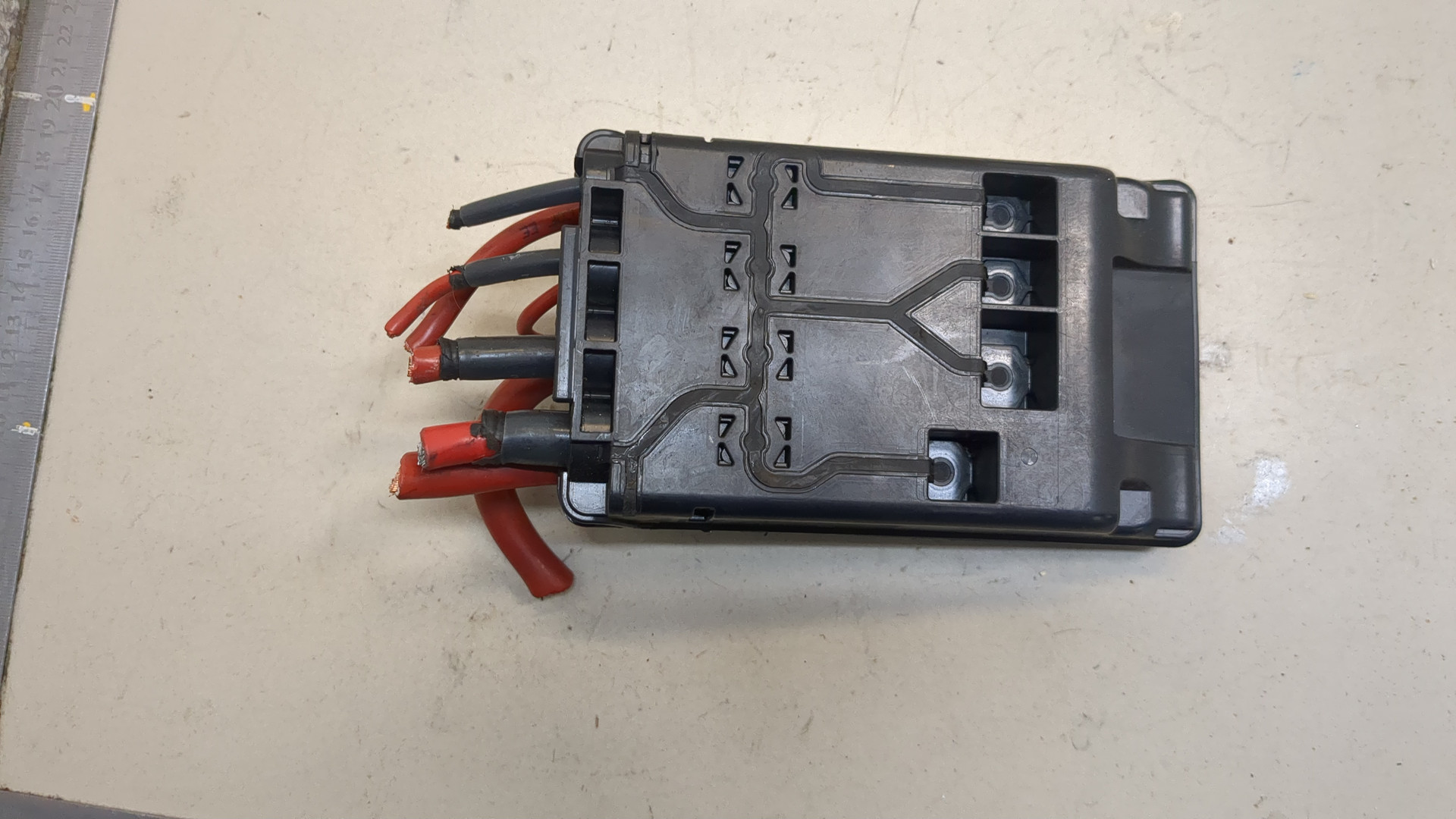 Блок предохранителей