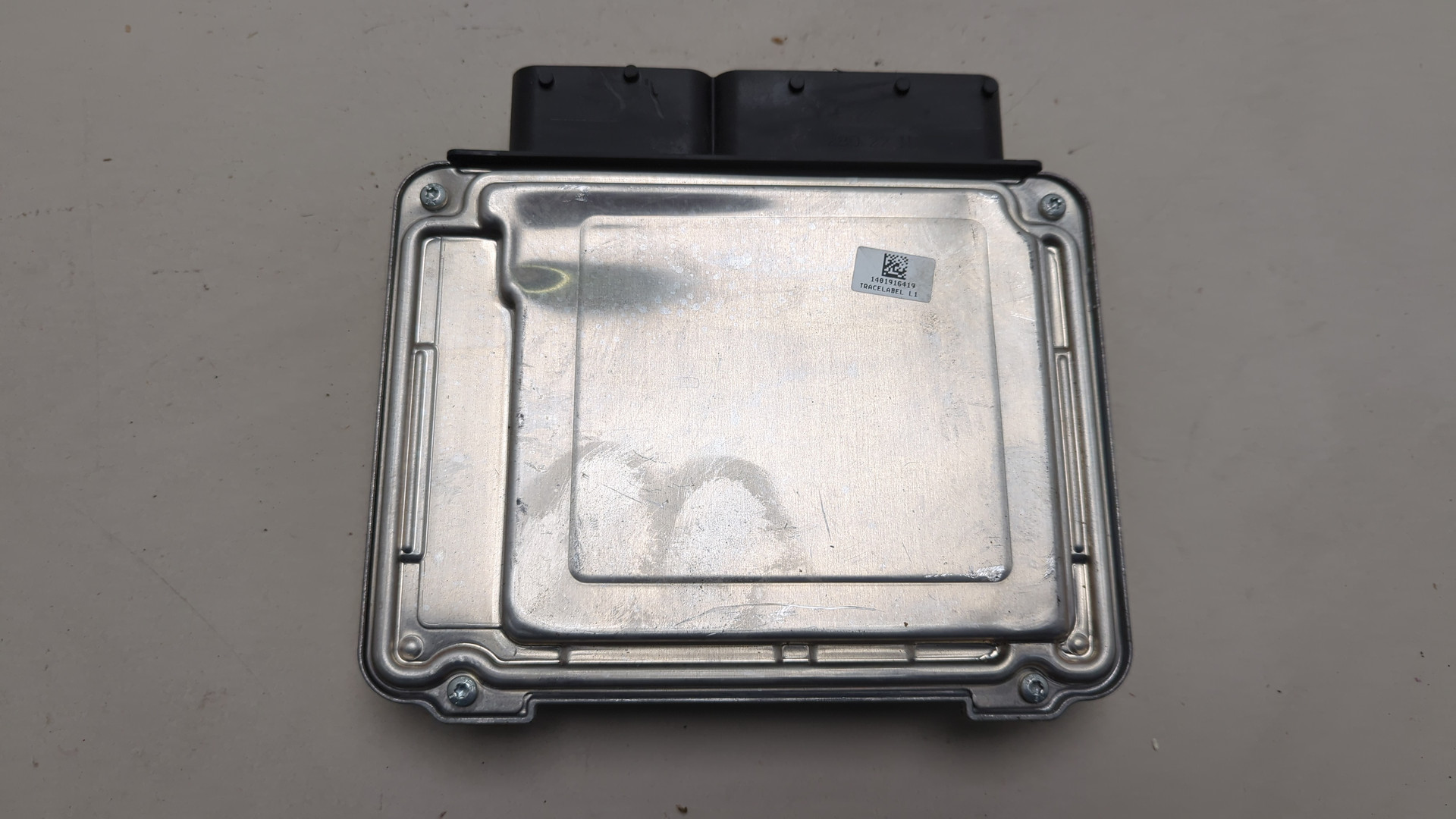 Блок управления двигателем