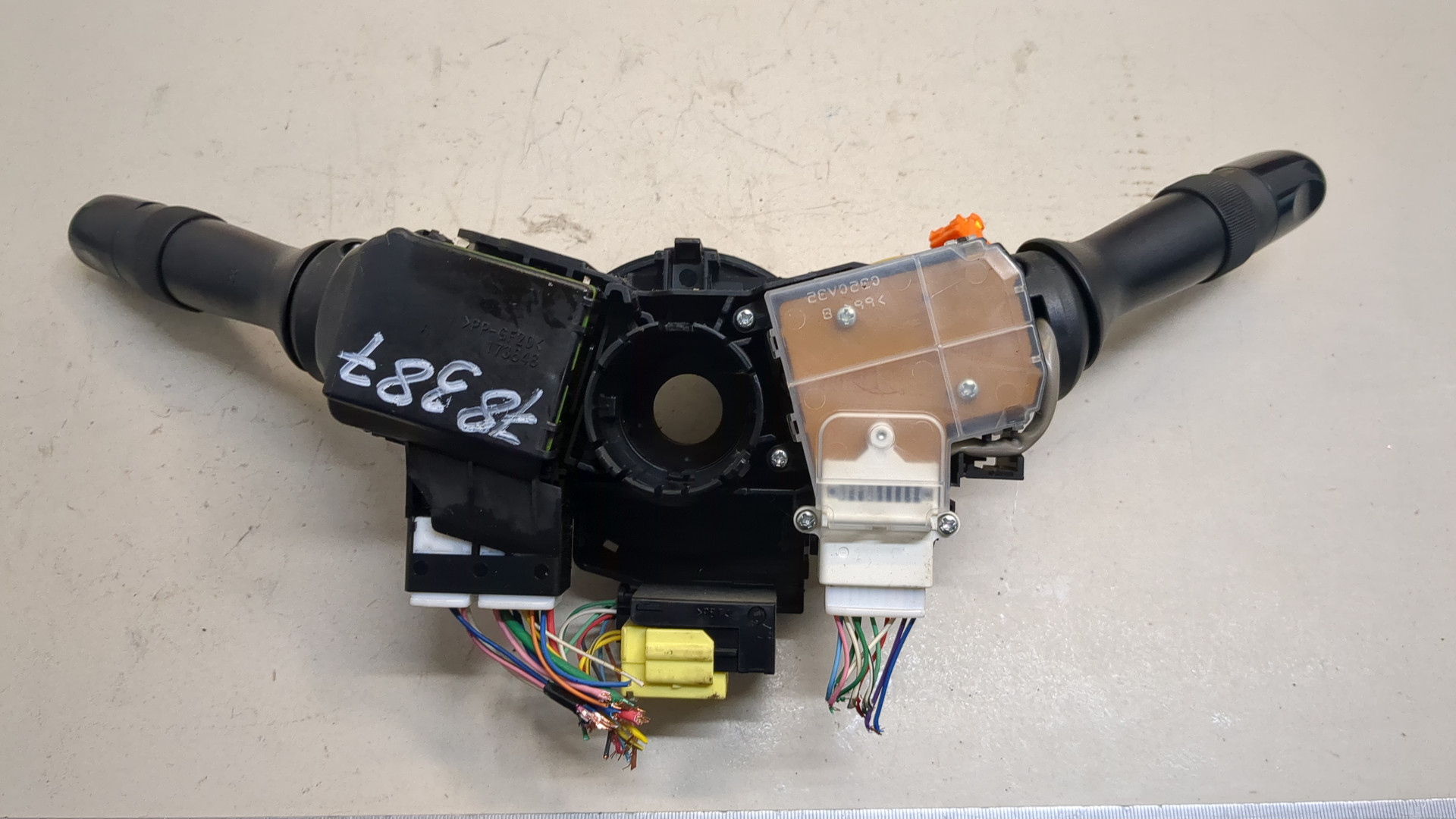 Переключатель подрулевой