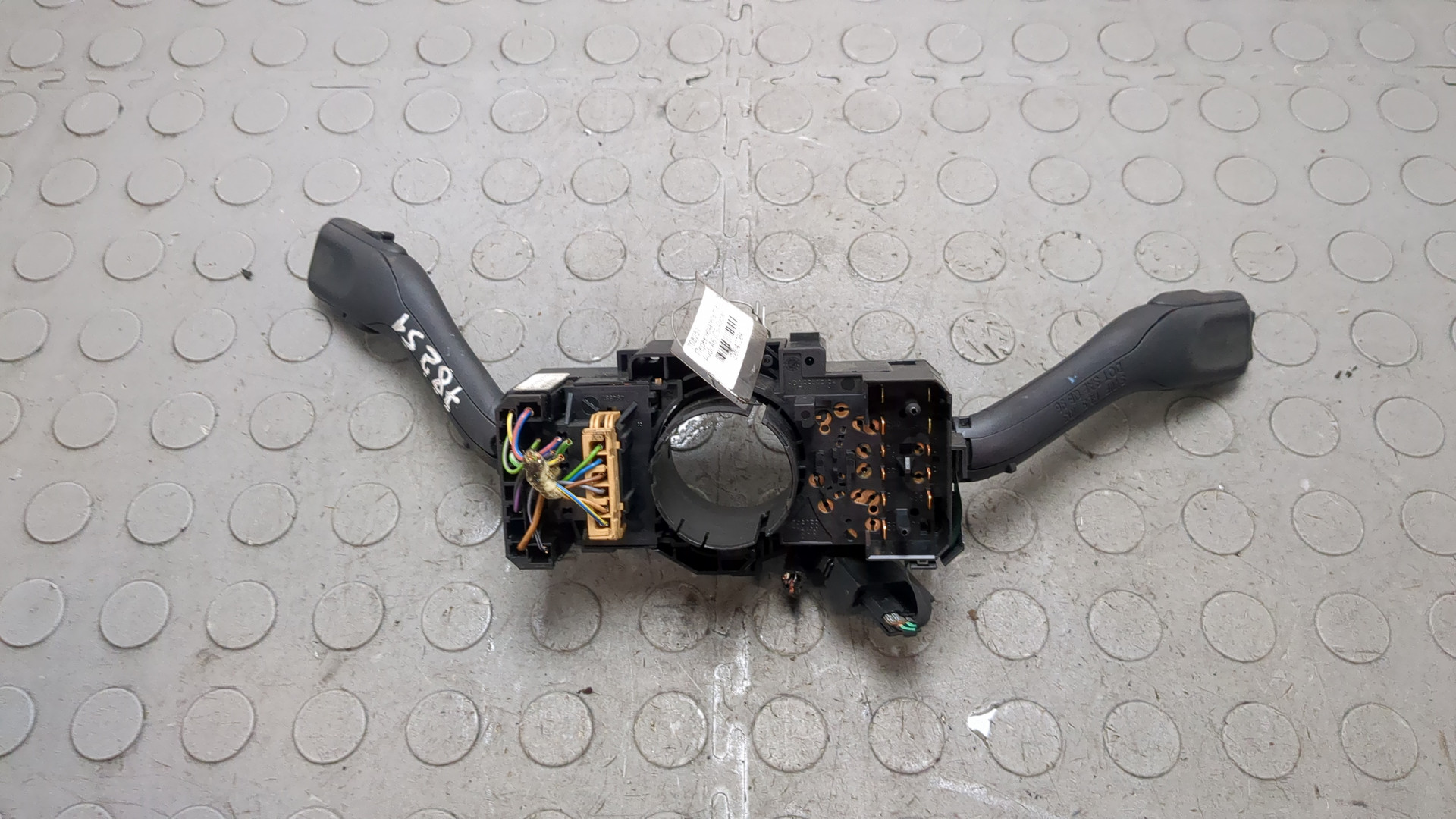 Переключатель подрулевой