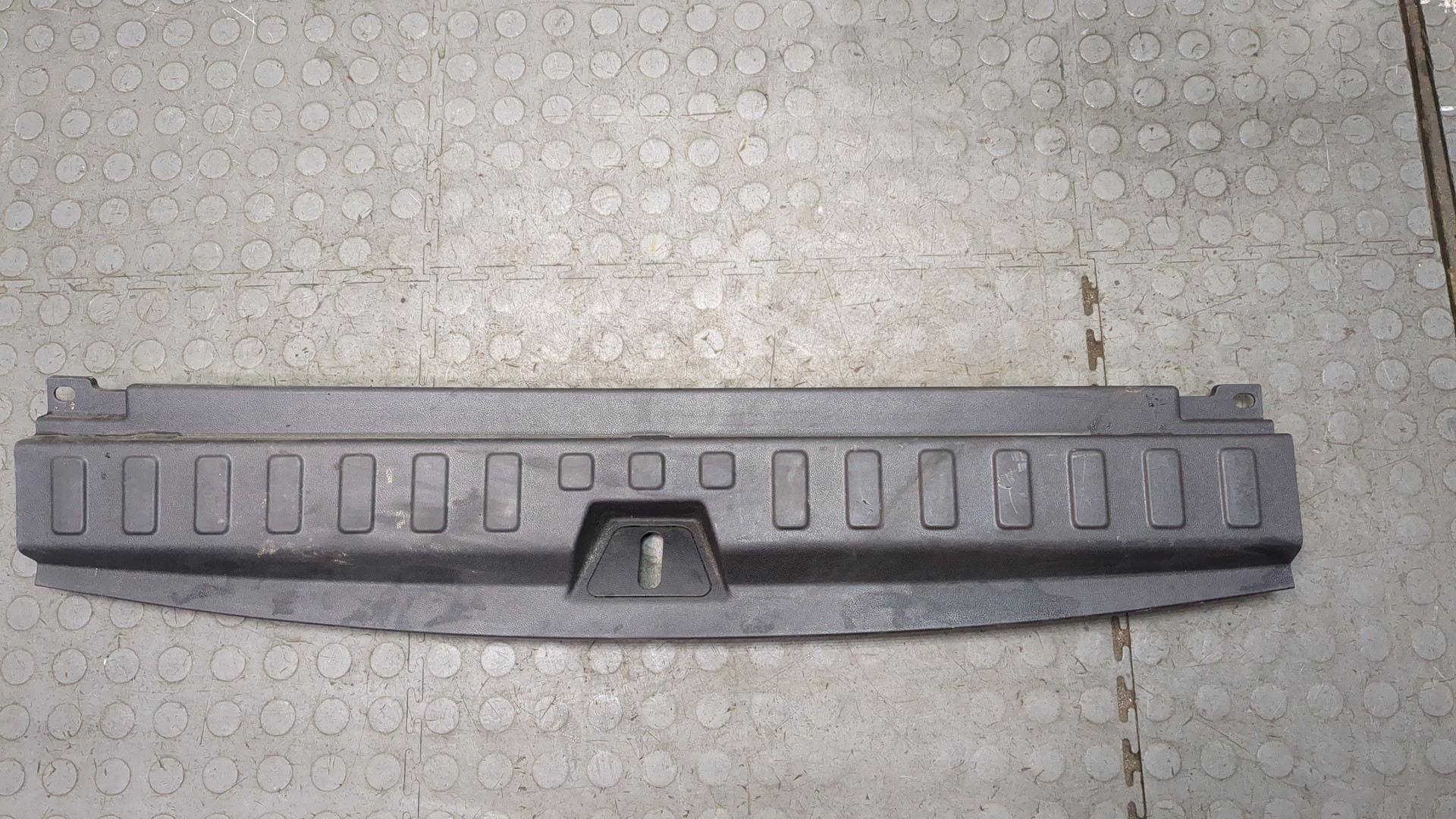 Обшивка багажника