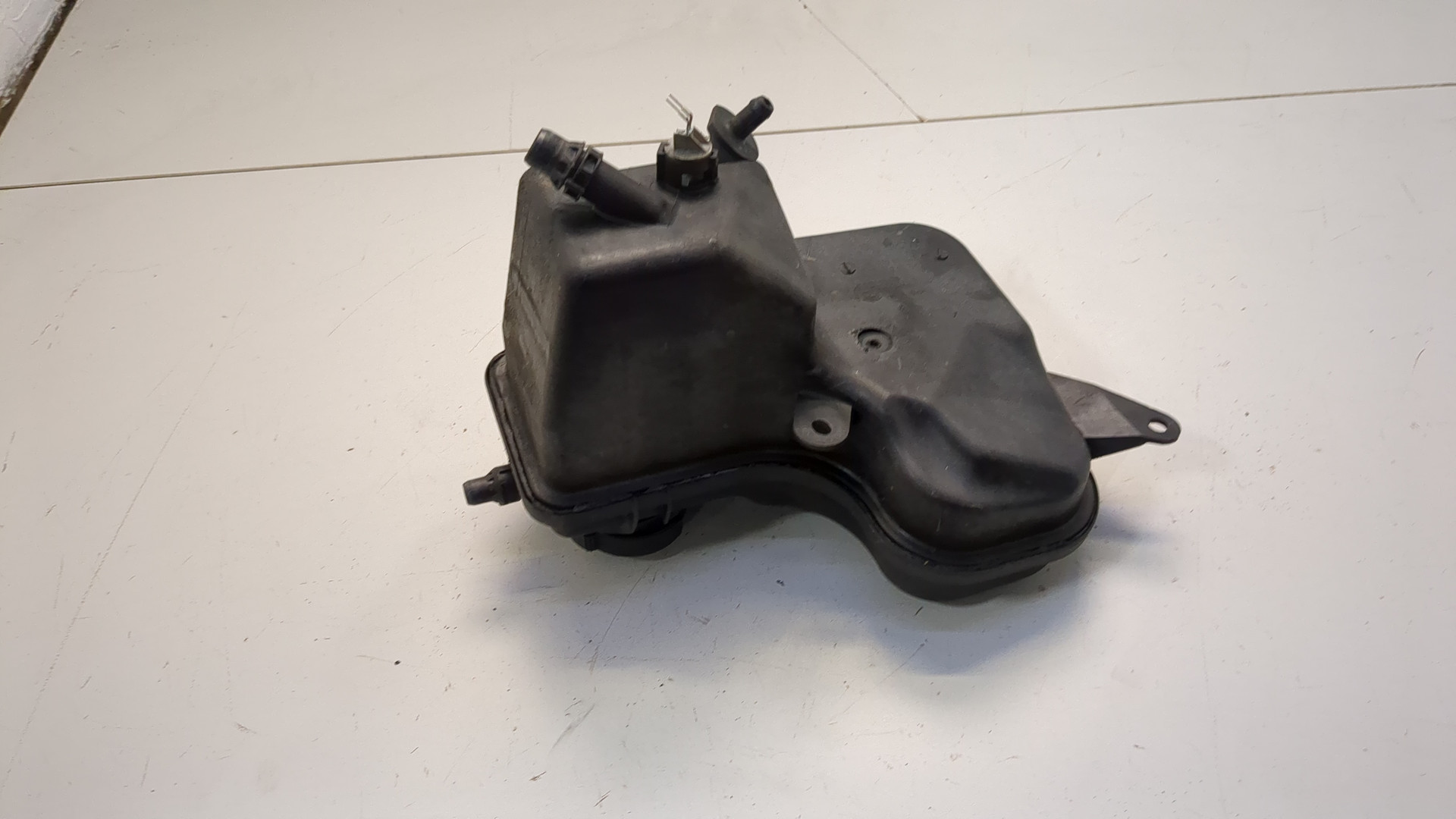 Бачок расширительный