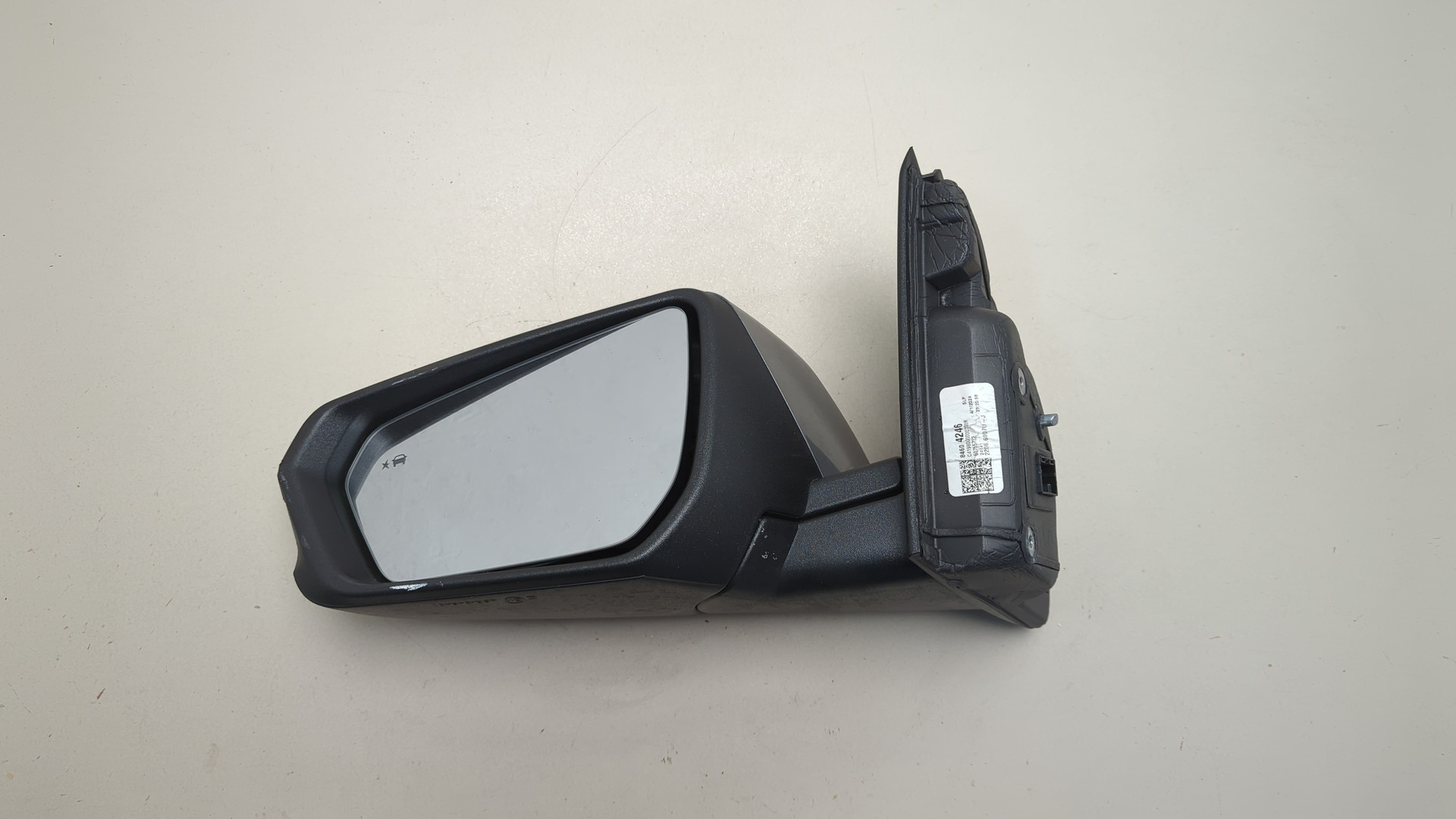 Зеркало левое электрическое