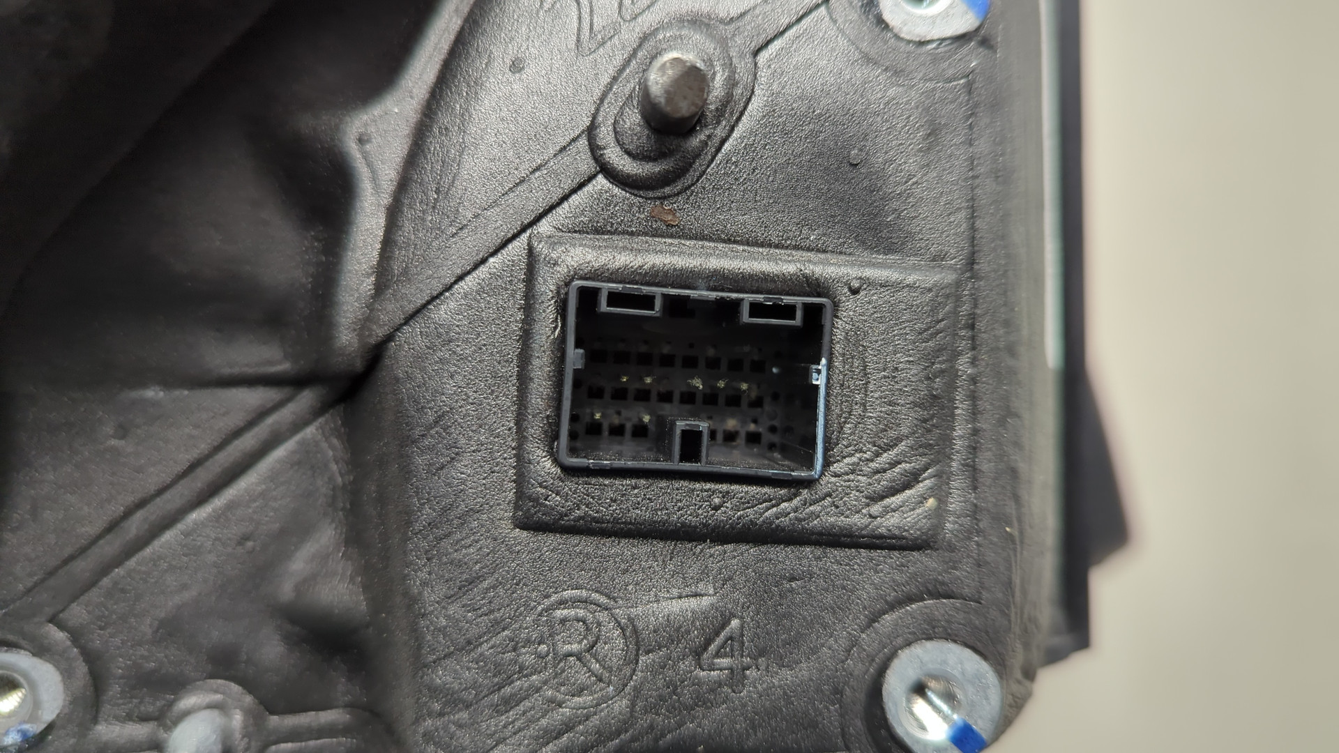 Зеркало правое электрическое