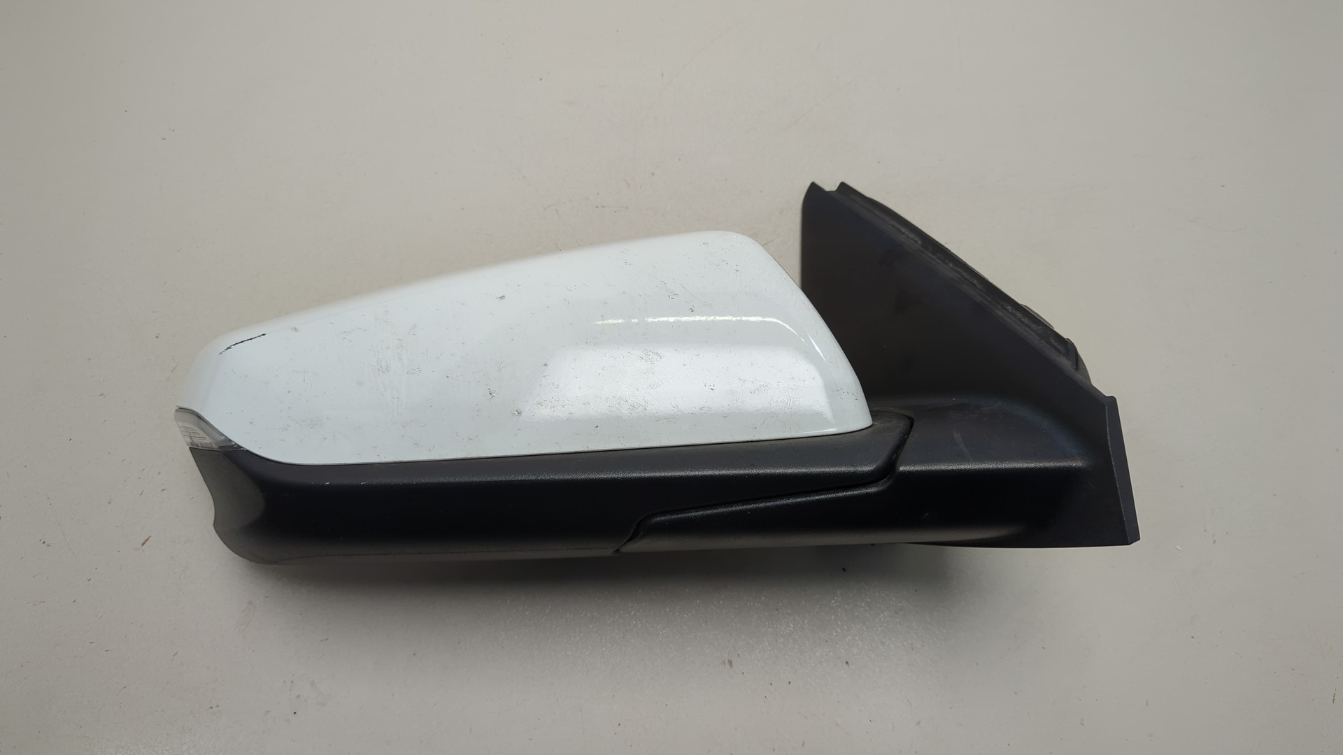 Зеркало правое электрическое