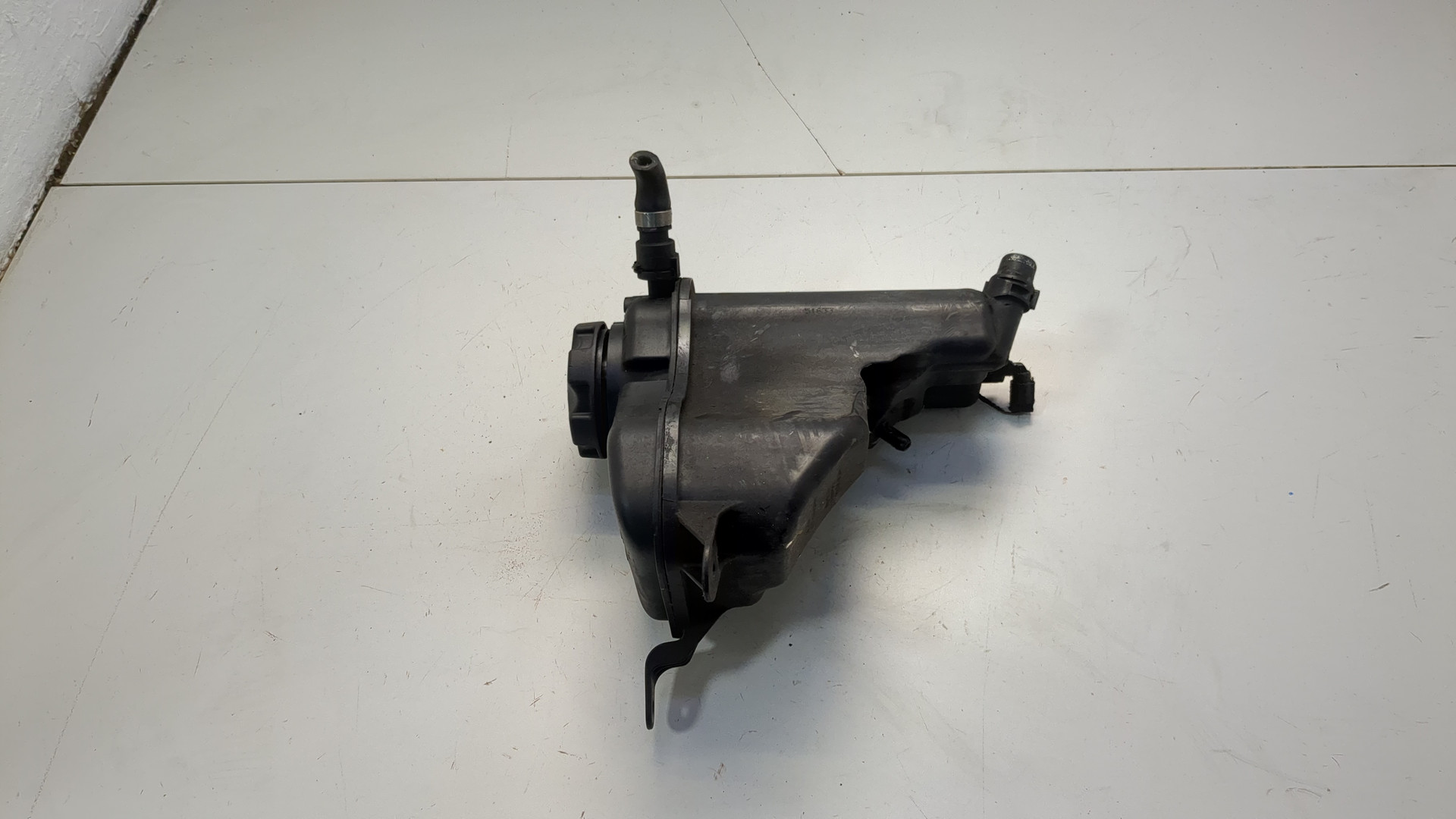 Бачок расширительный