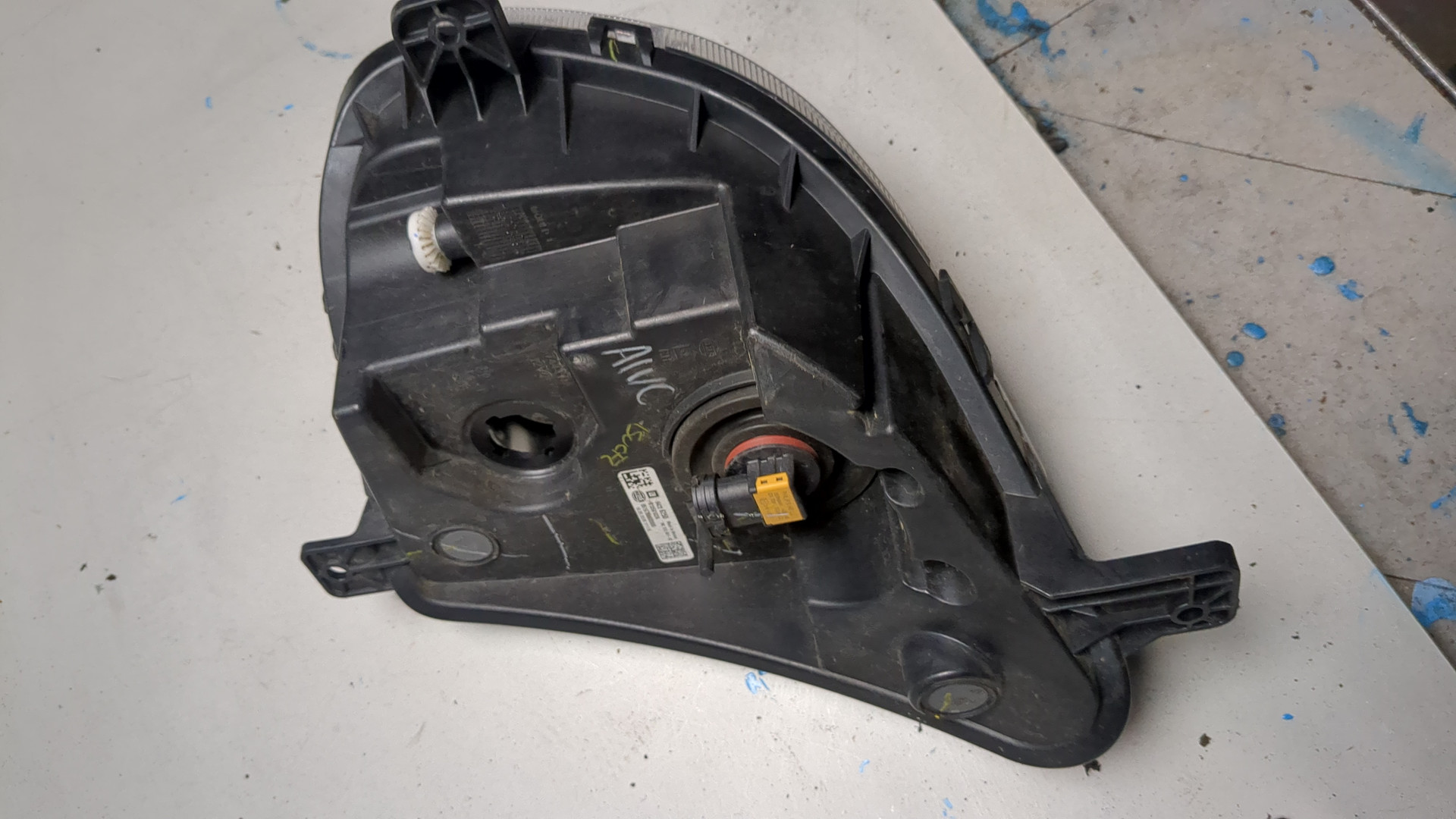 Фара противотуманная правая