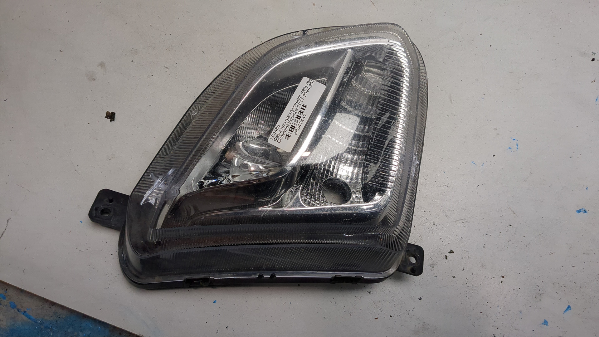 Фара противотуманная правая