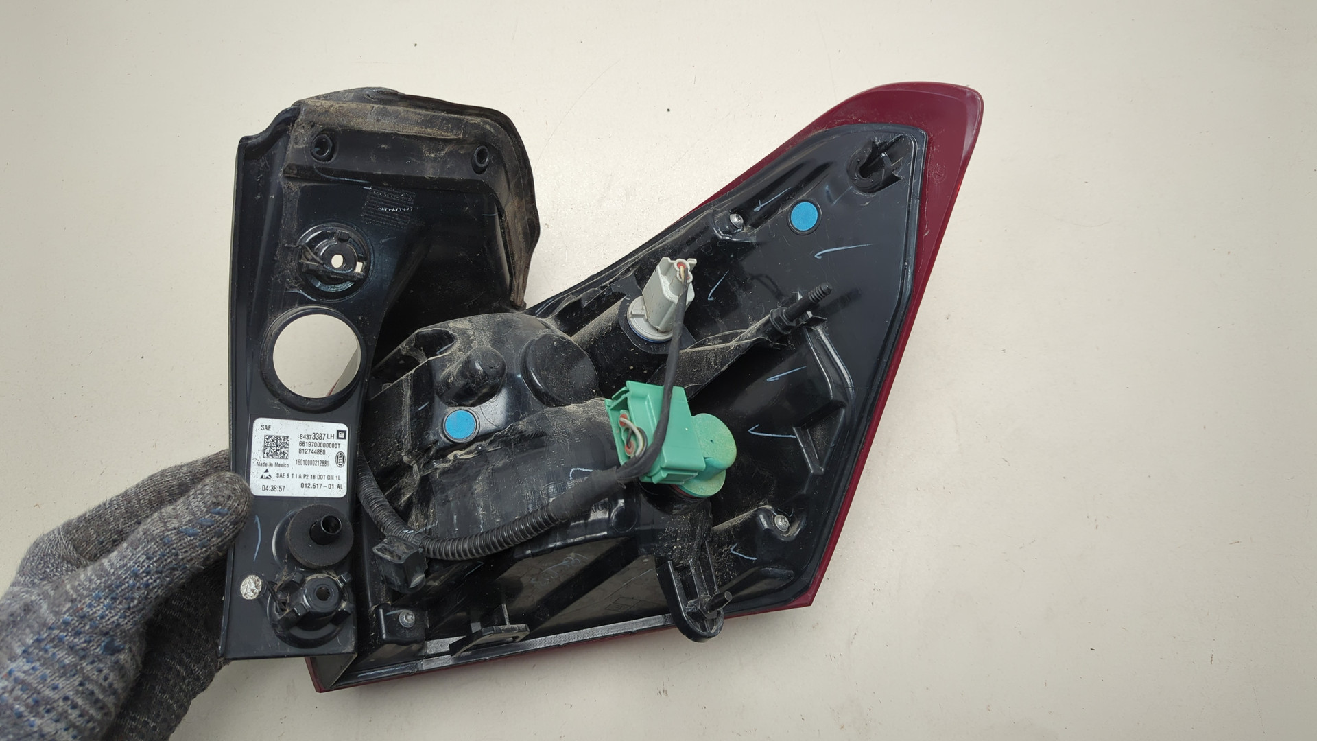 Фонарь задний левый