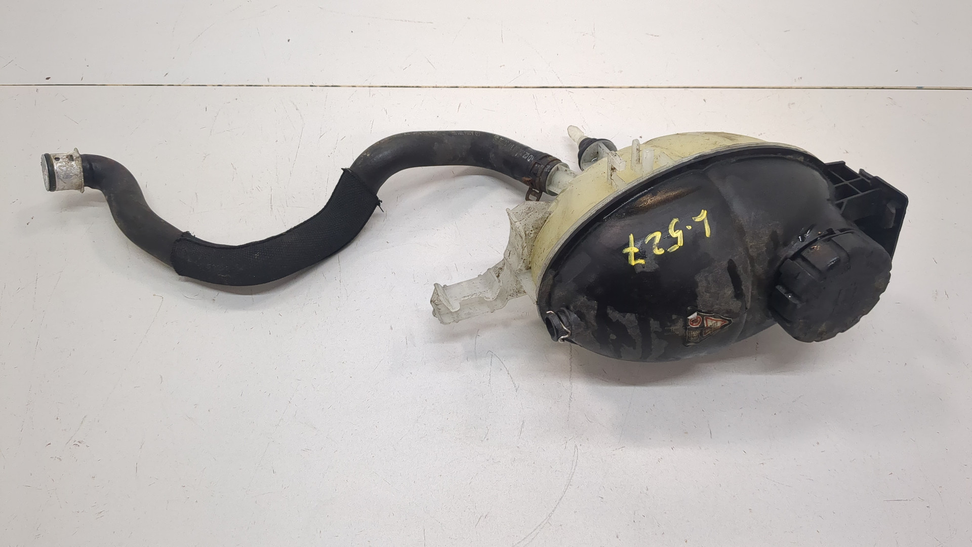 Бачок расширительный