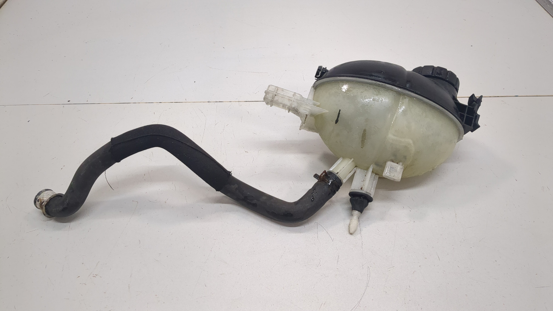 Бачок расширительный