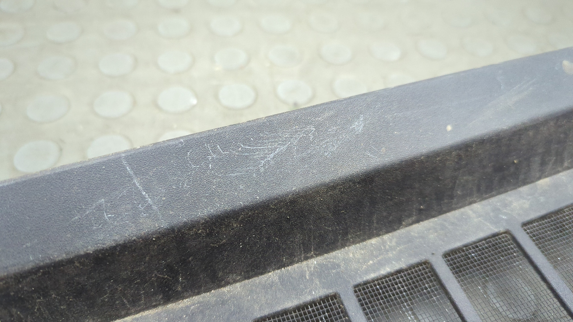 Решетка стеклоочистителей (Жабо)