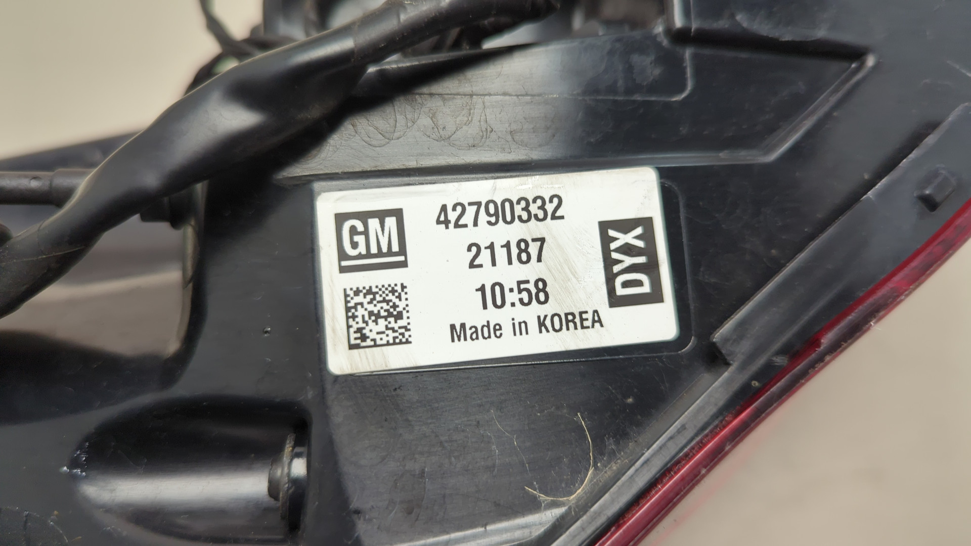 Фонарь задний правый