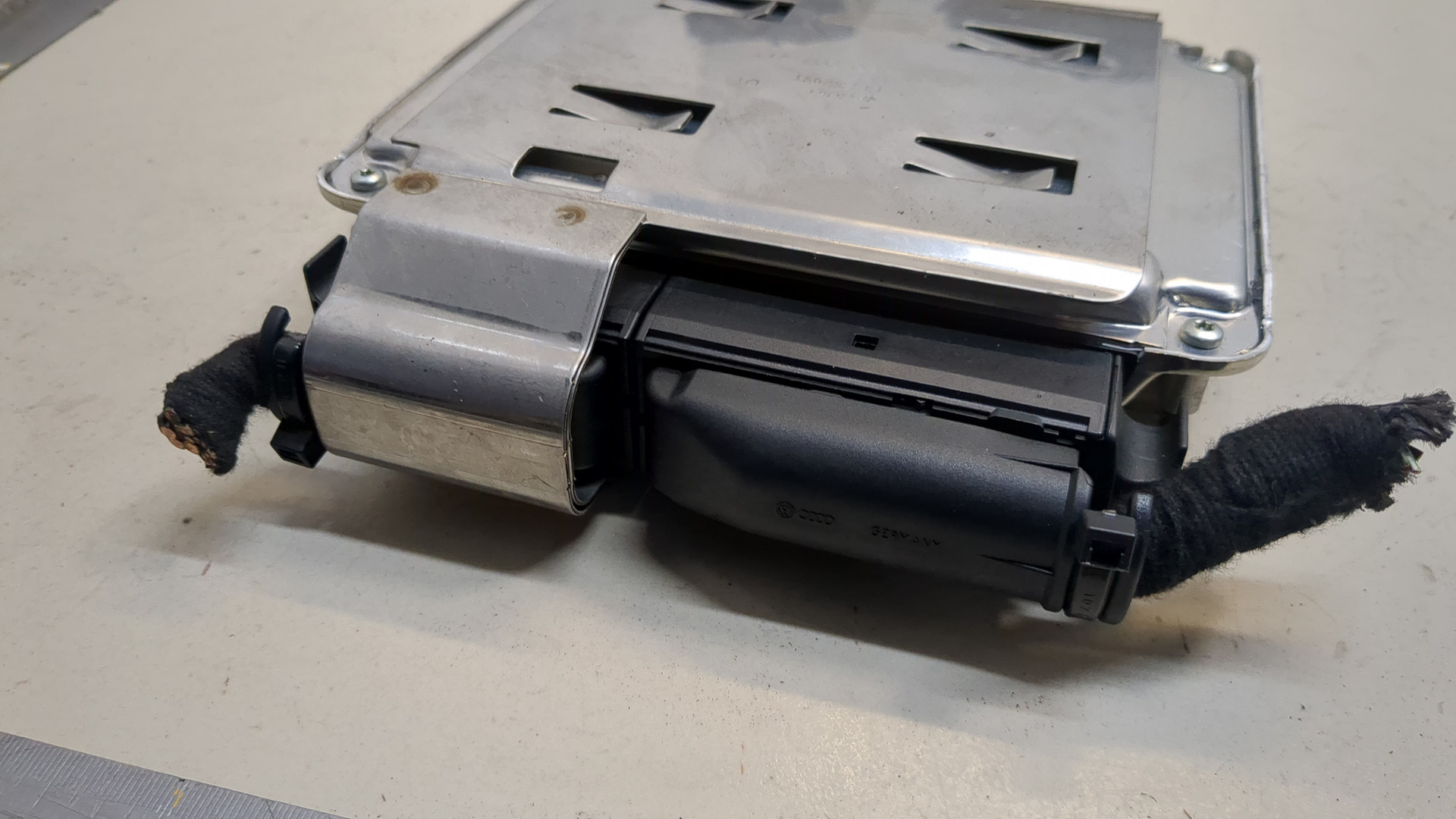 Блок управления двигателем