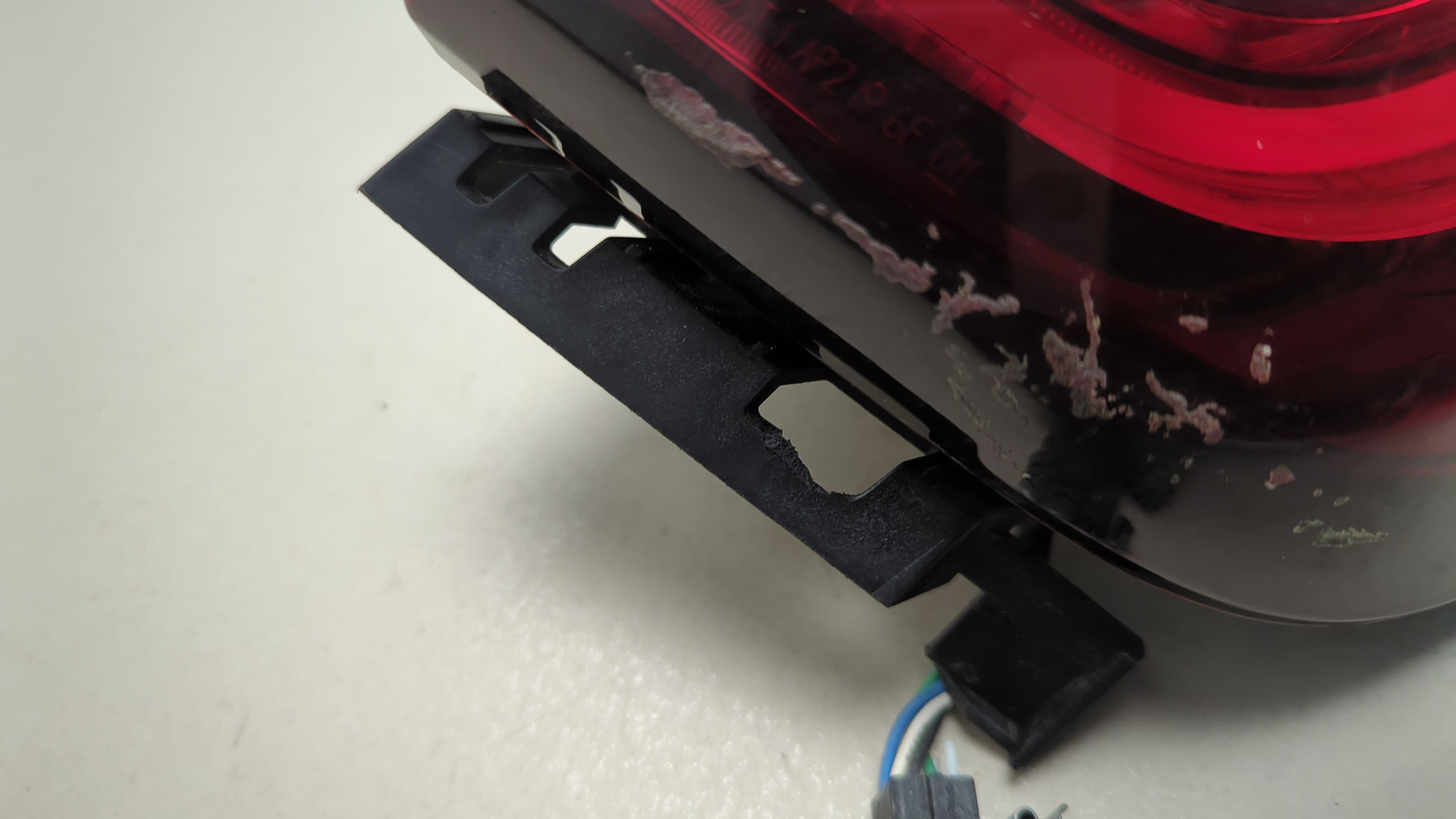 Фонарь задний правый