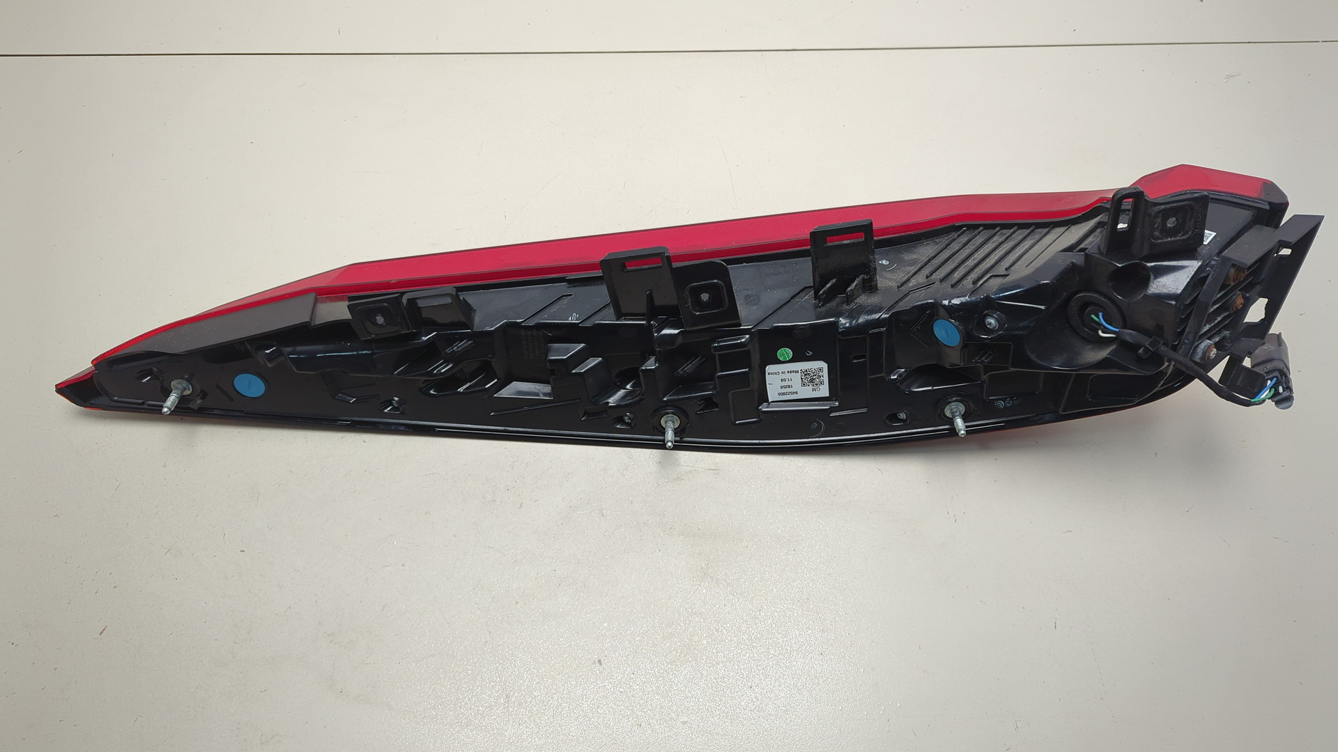 Фонарь задний правый