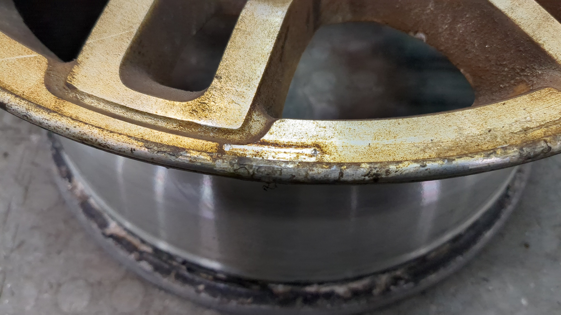 Диск колесный литой