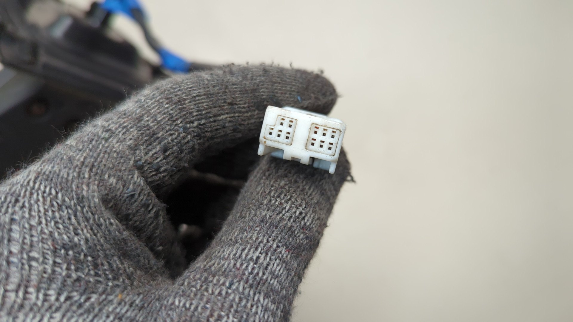 Зеркало левое электрическое