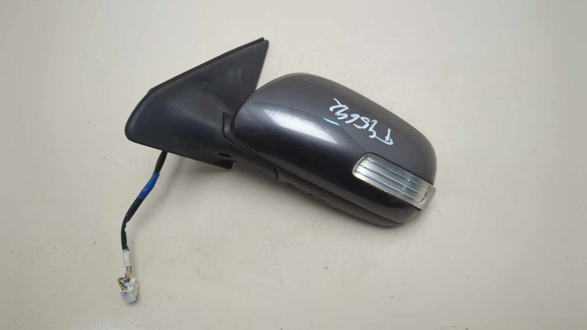 Зеркало левое электрическое