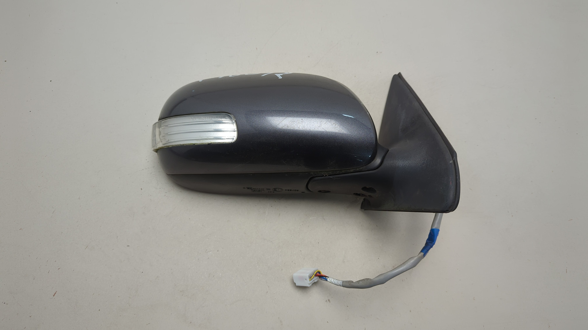 Зеркало правое электрическое