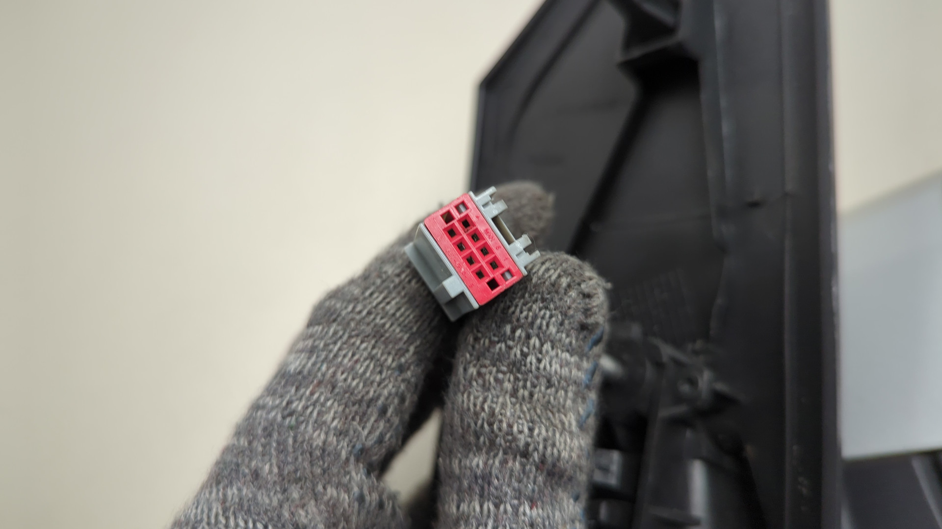 Зеркало правое электрическое