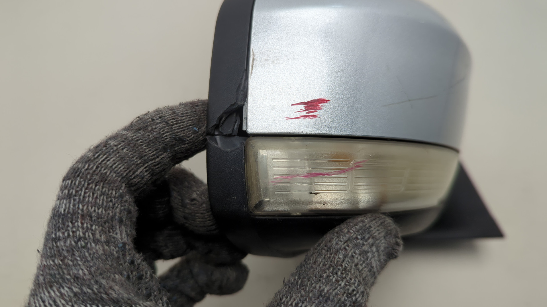 Зеркало правое электрическое