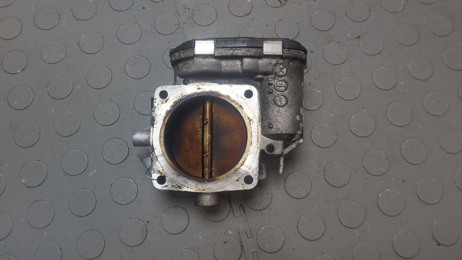 Заслонка дроссельная электрическая