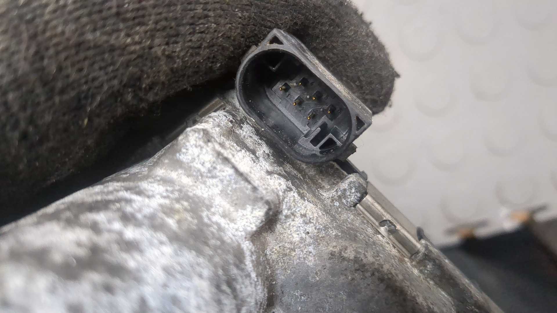 Заслонка дроссельная электрическая