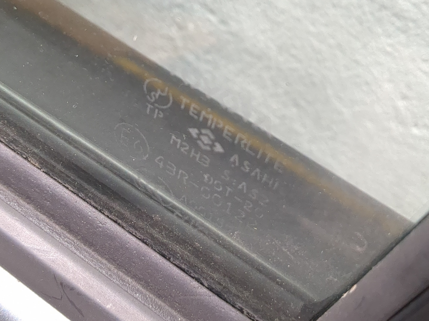 Дверь задняя левая